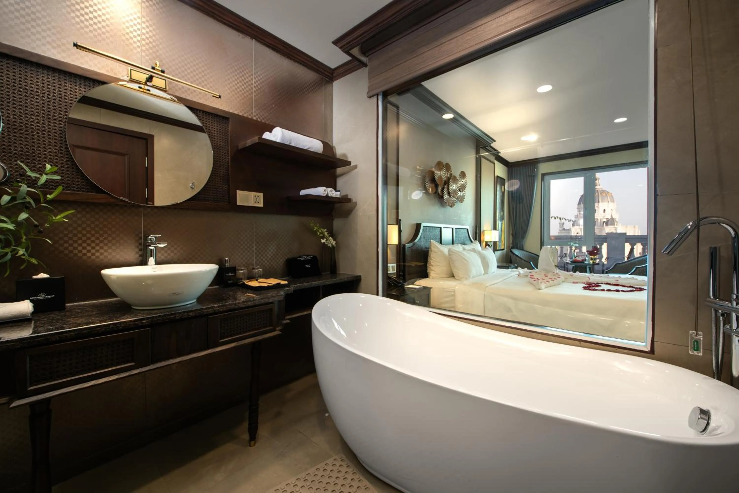 Bathroom in Ninh Binh Legend Hotel