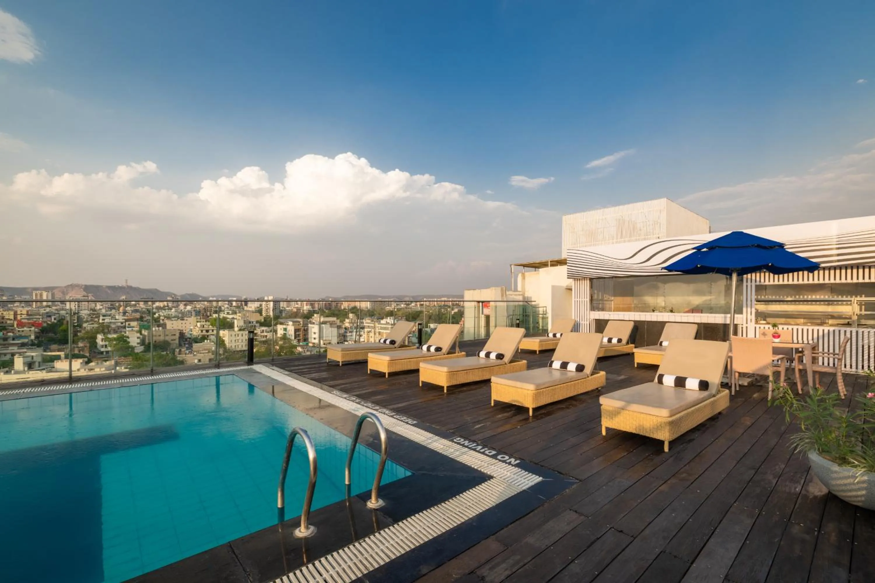 Balcony/Terrace in Sunday Hotel Jaipur