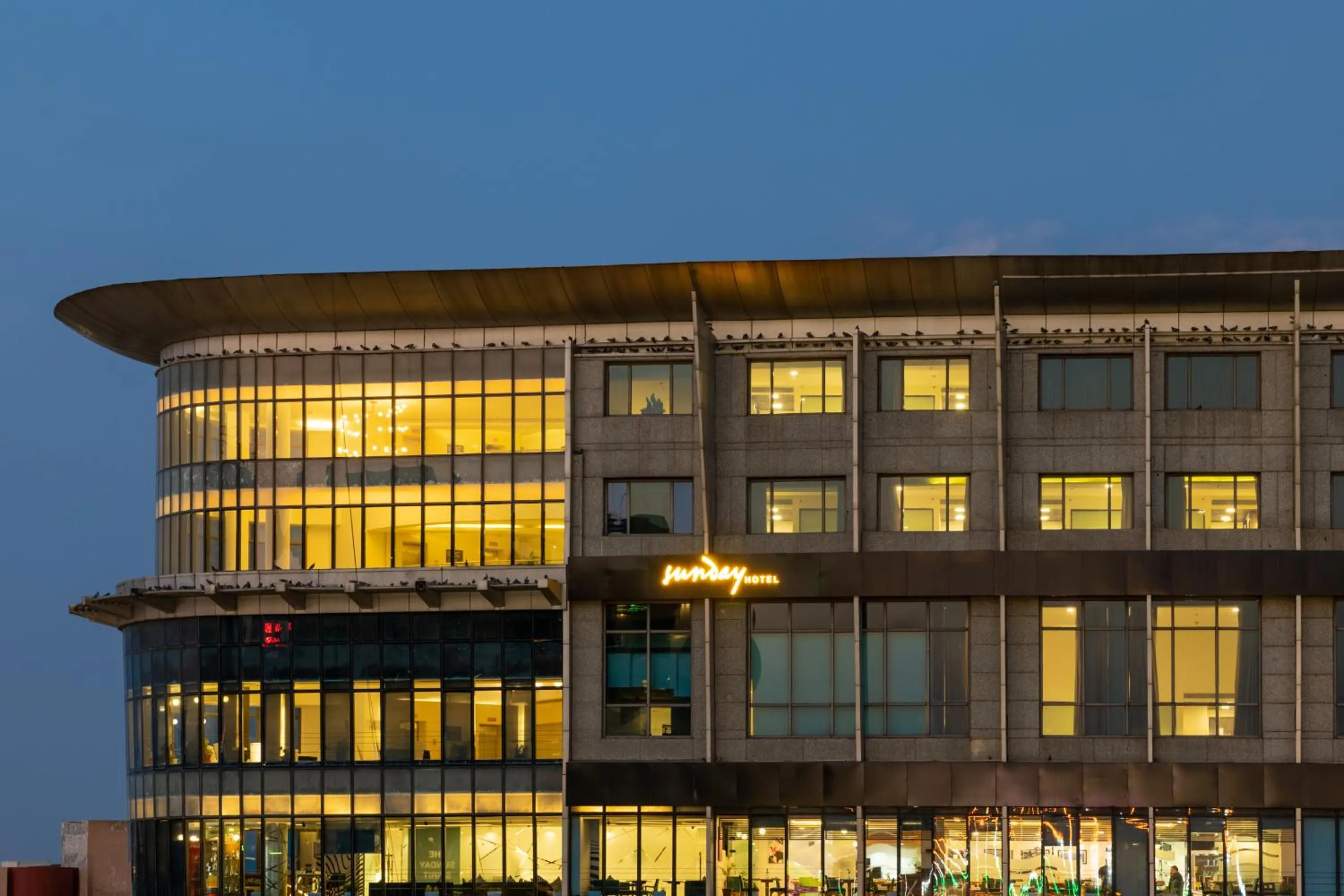 Property building in Sunday Hotel Jaipur