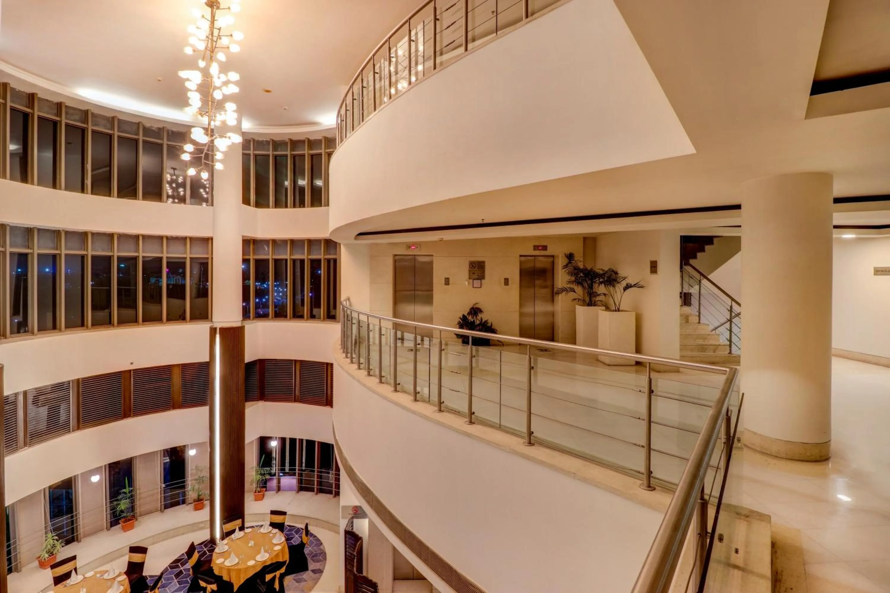 Lobby or reception in Sunday Hotel Jaipur