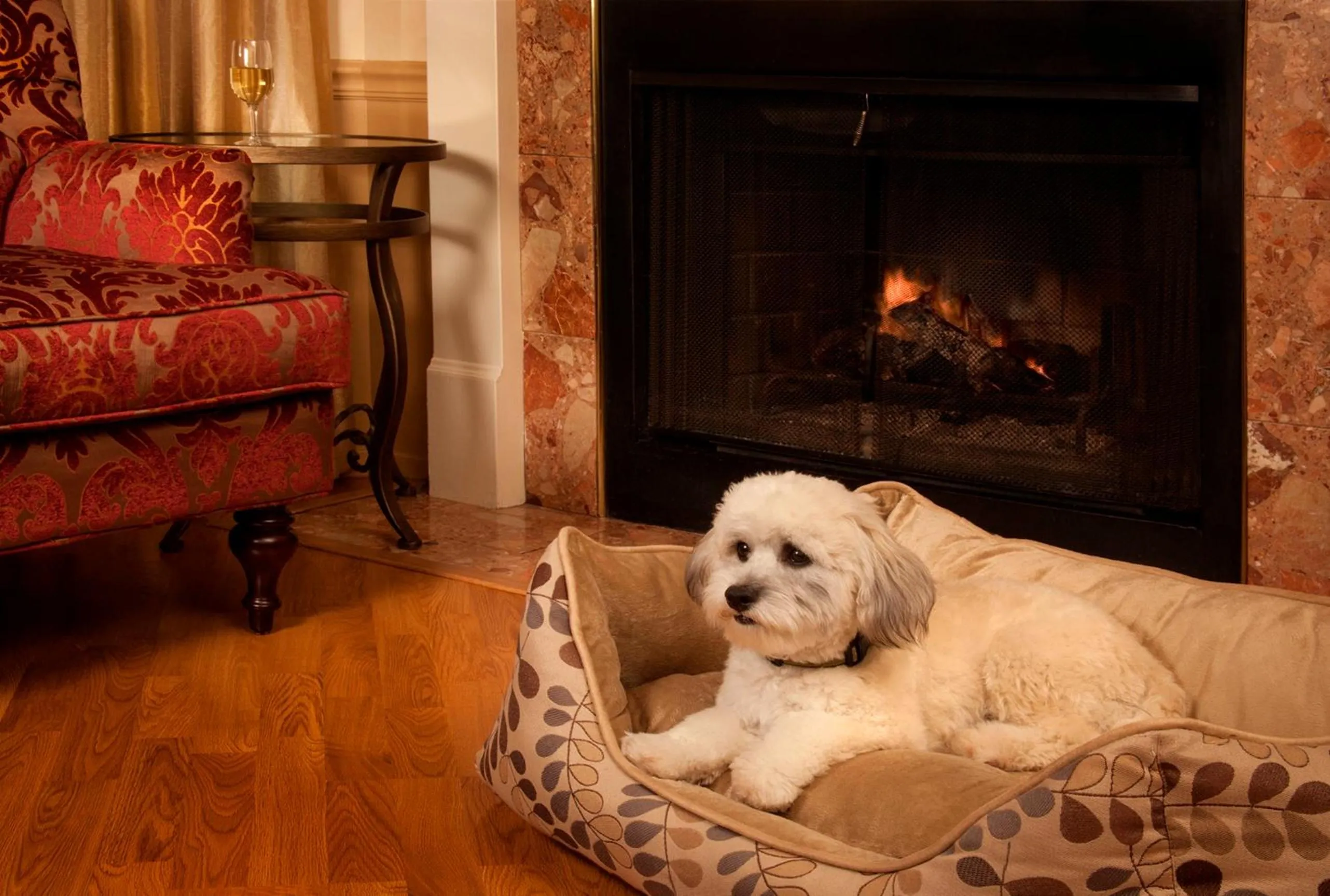 Decorative detail in Victorian Inn