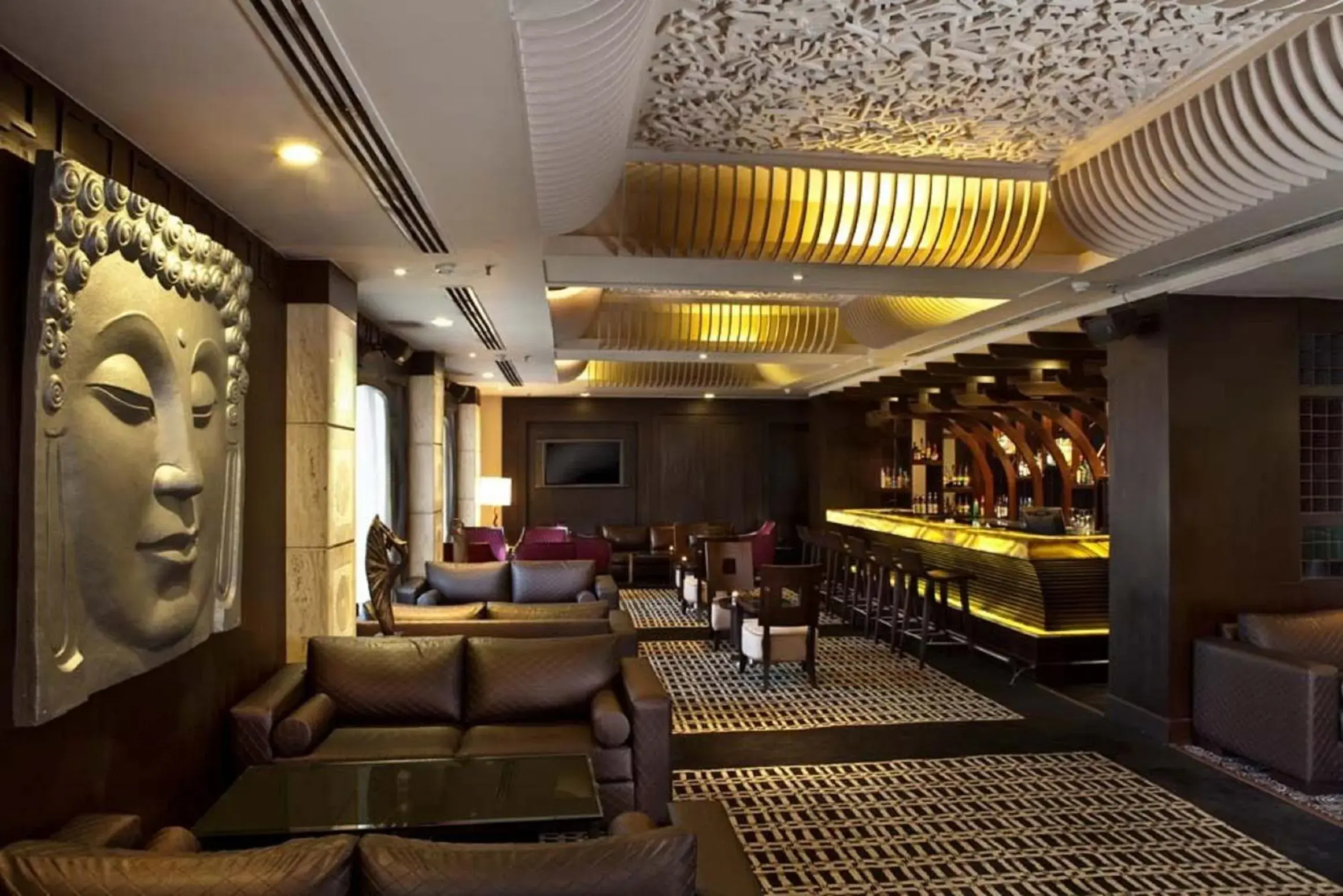 Lounge or bar, Lounge/Bar in The Bristol Hotel - Gurgaon