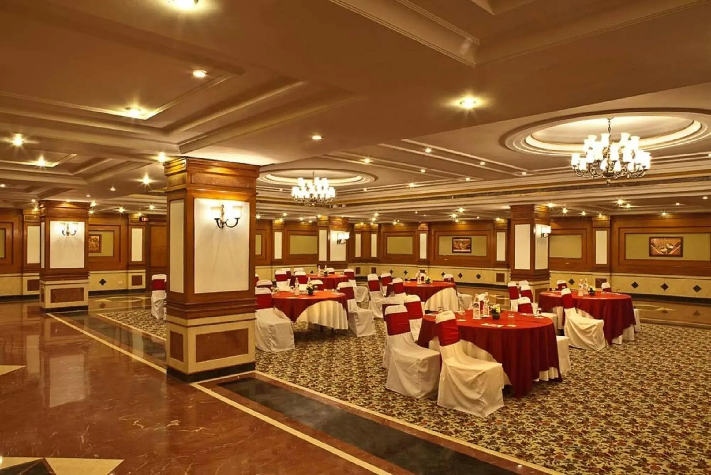 Banquet/Function facilities, Banquet Facilities in The Bristol Hotel - Gurgaon