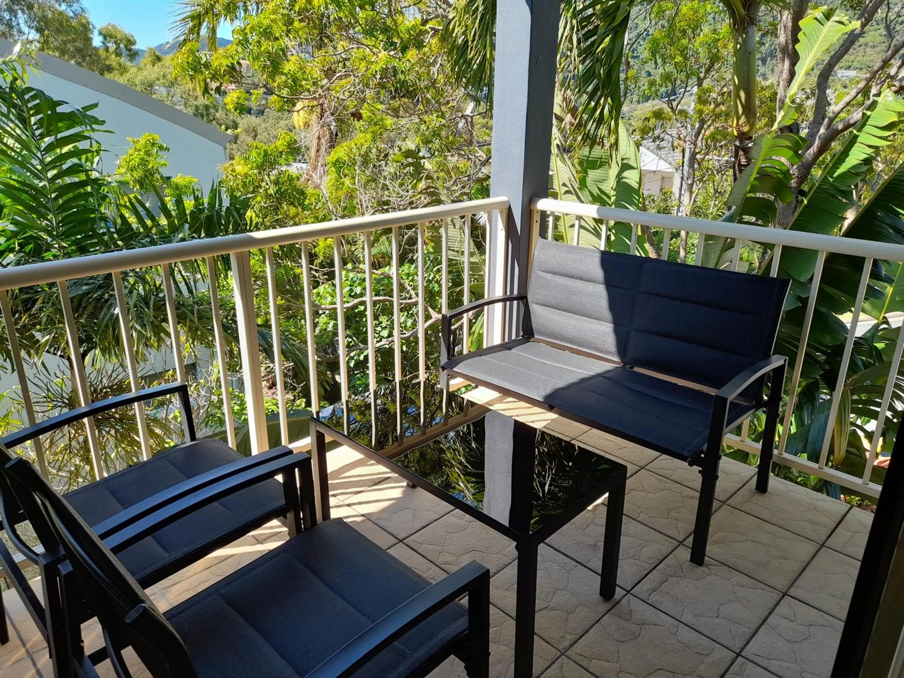 Balcony/Terrace in Airlie Apartments