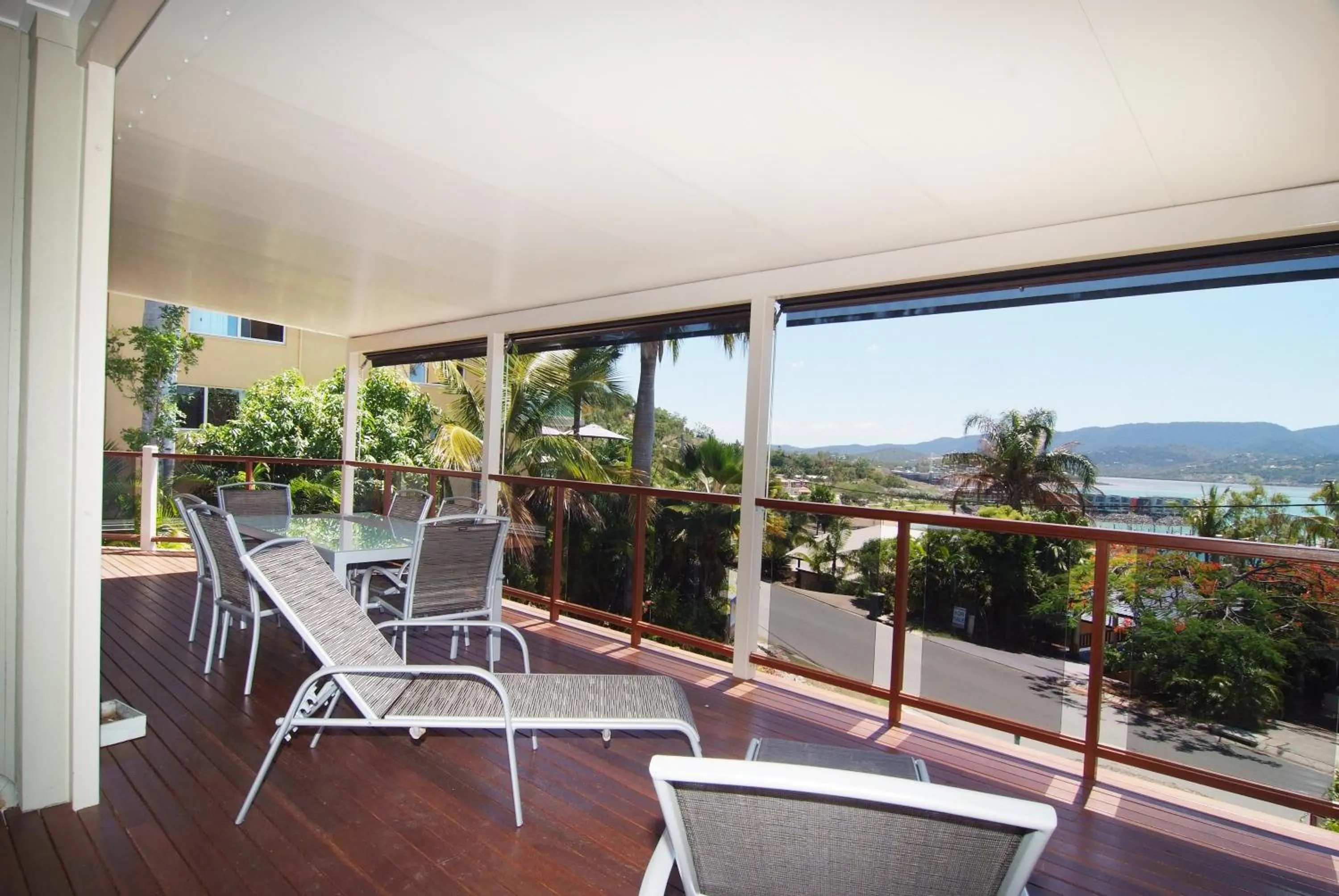 Other in Airlie Apartments