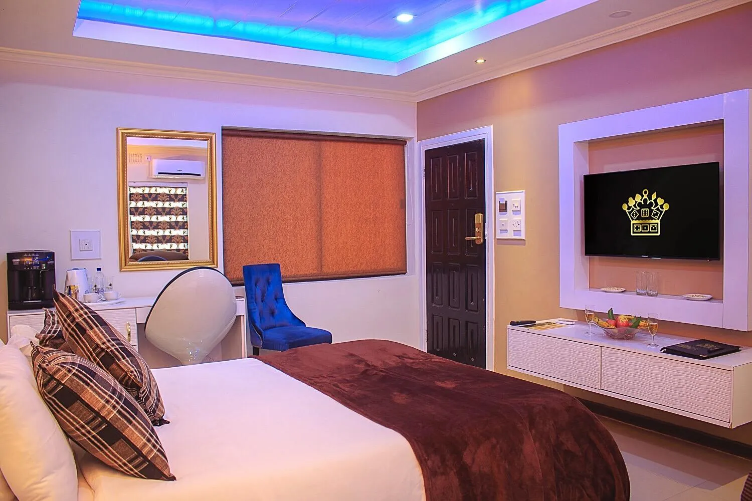 Property logo or sign, Bed in New Fairmount Hotel and Casino