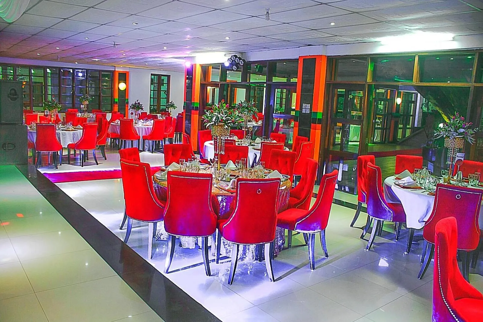 Restaurant/places to eat in New Fairmount Hotel and Casino