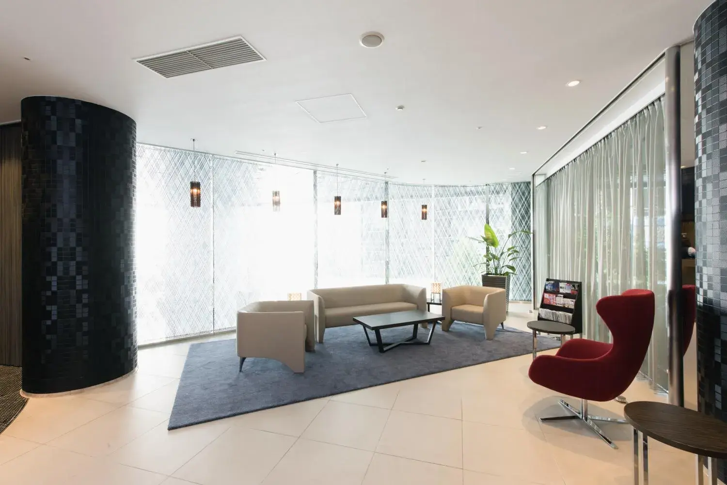 Lobby or reception in Hotel MYSTAYS PREMIER Dojima Lobby or reception in Hotel MYSTAYS PREMIER Dojima