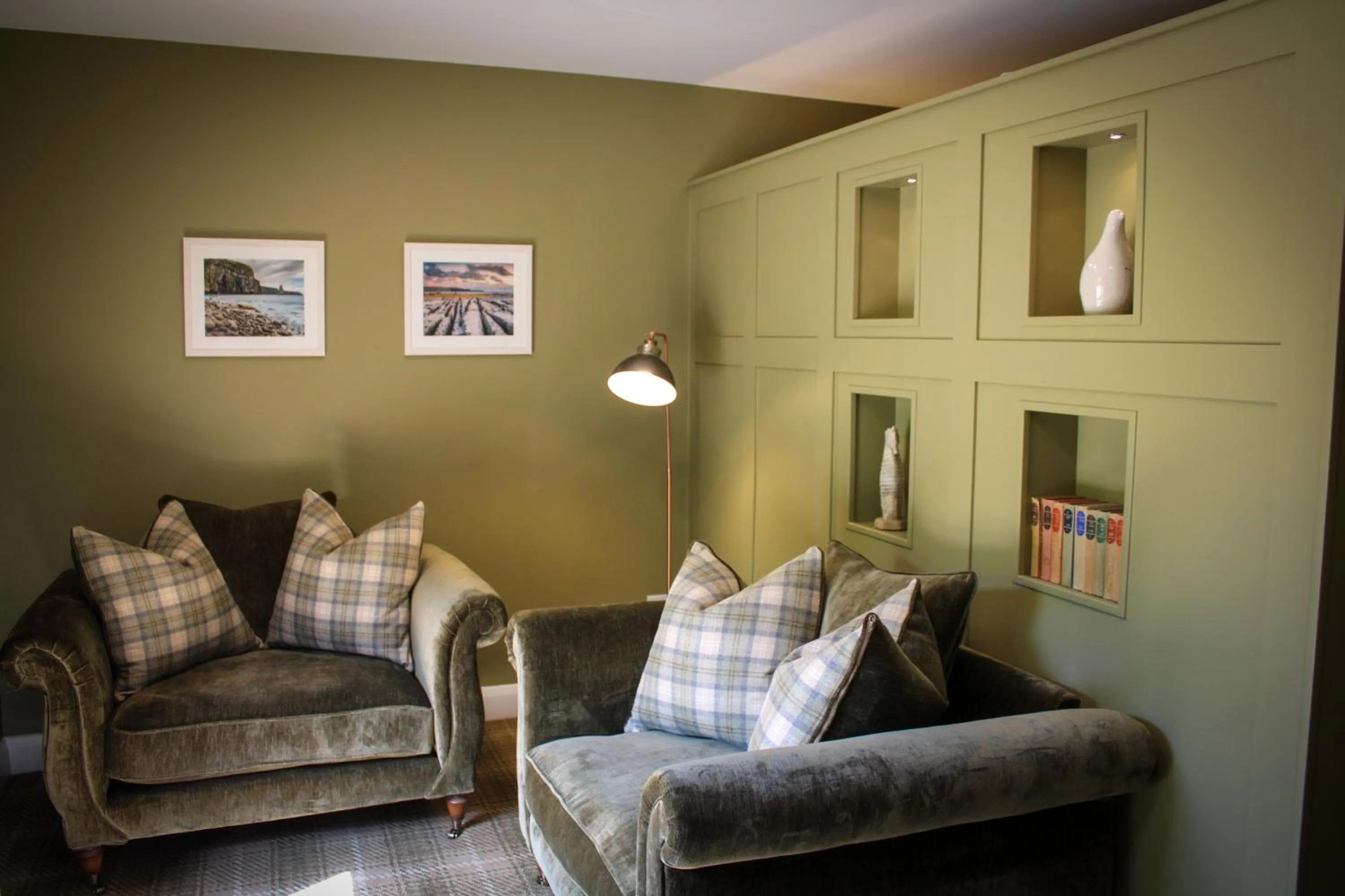 Seating area in Doolin Inn