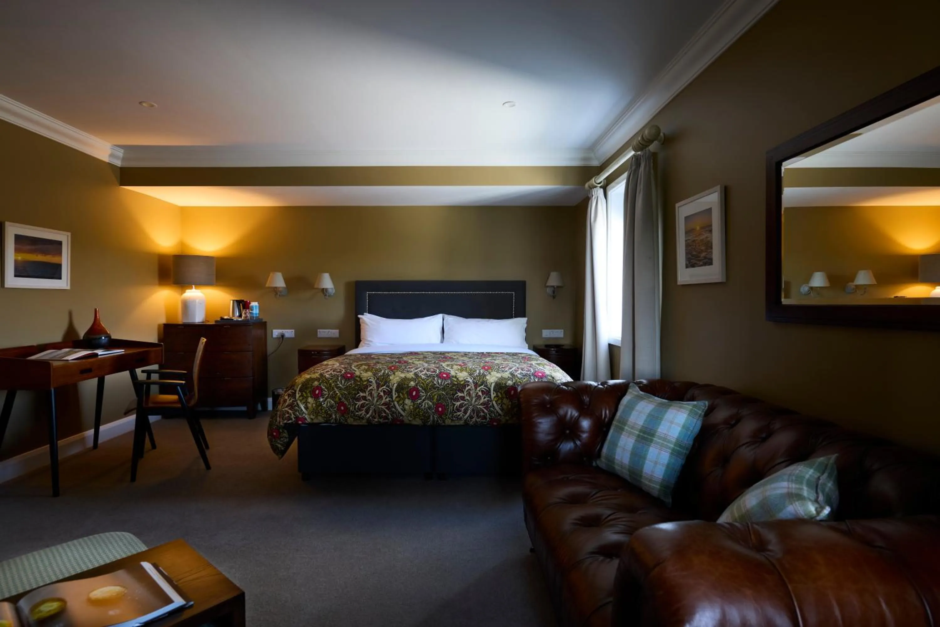 Bedroom, Bed in Doolin Inn