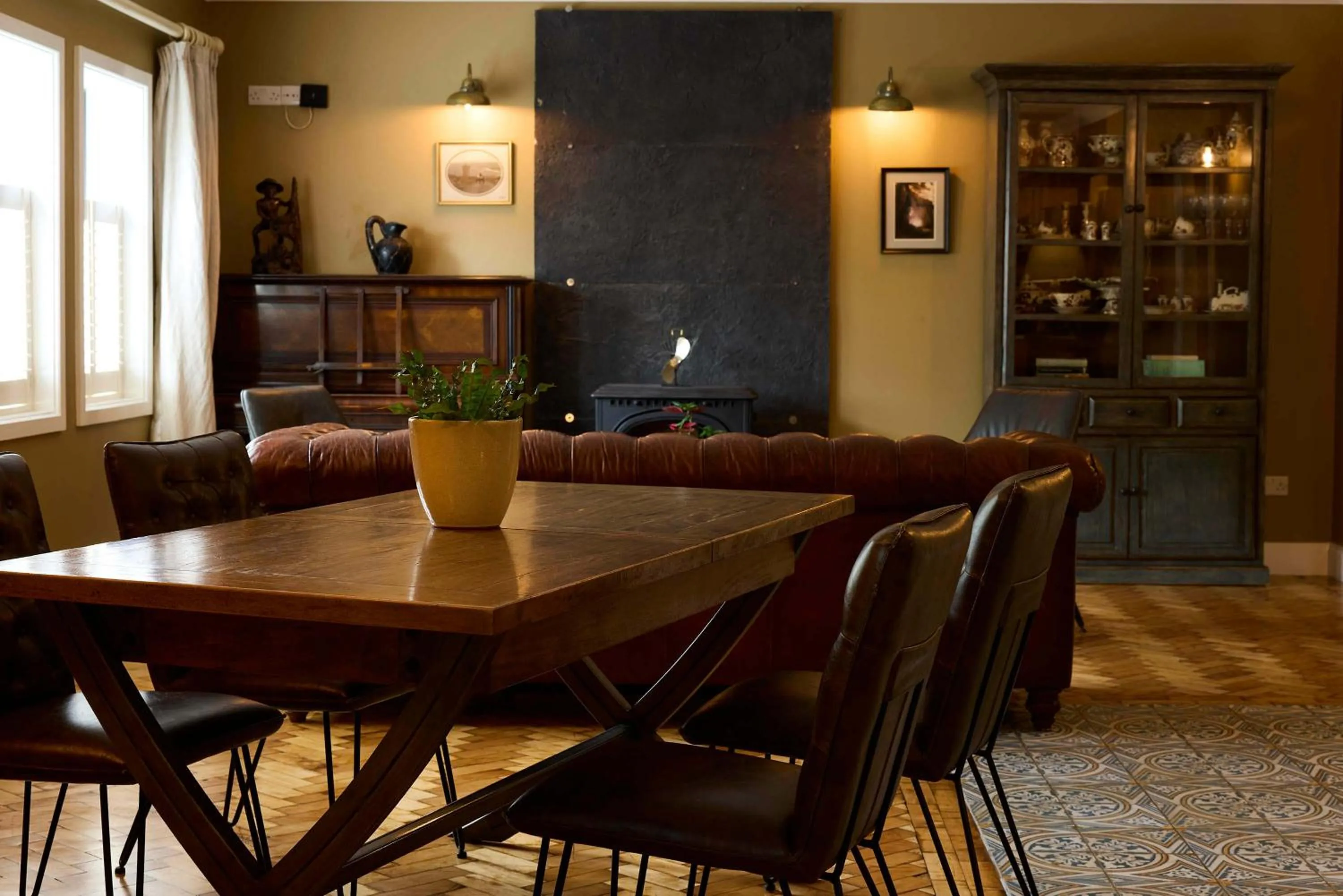 Living room in Doolin Inn