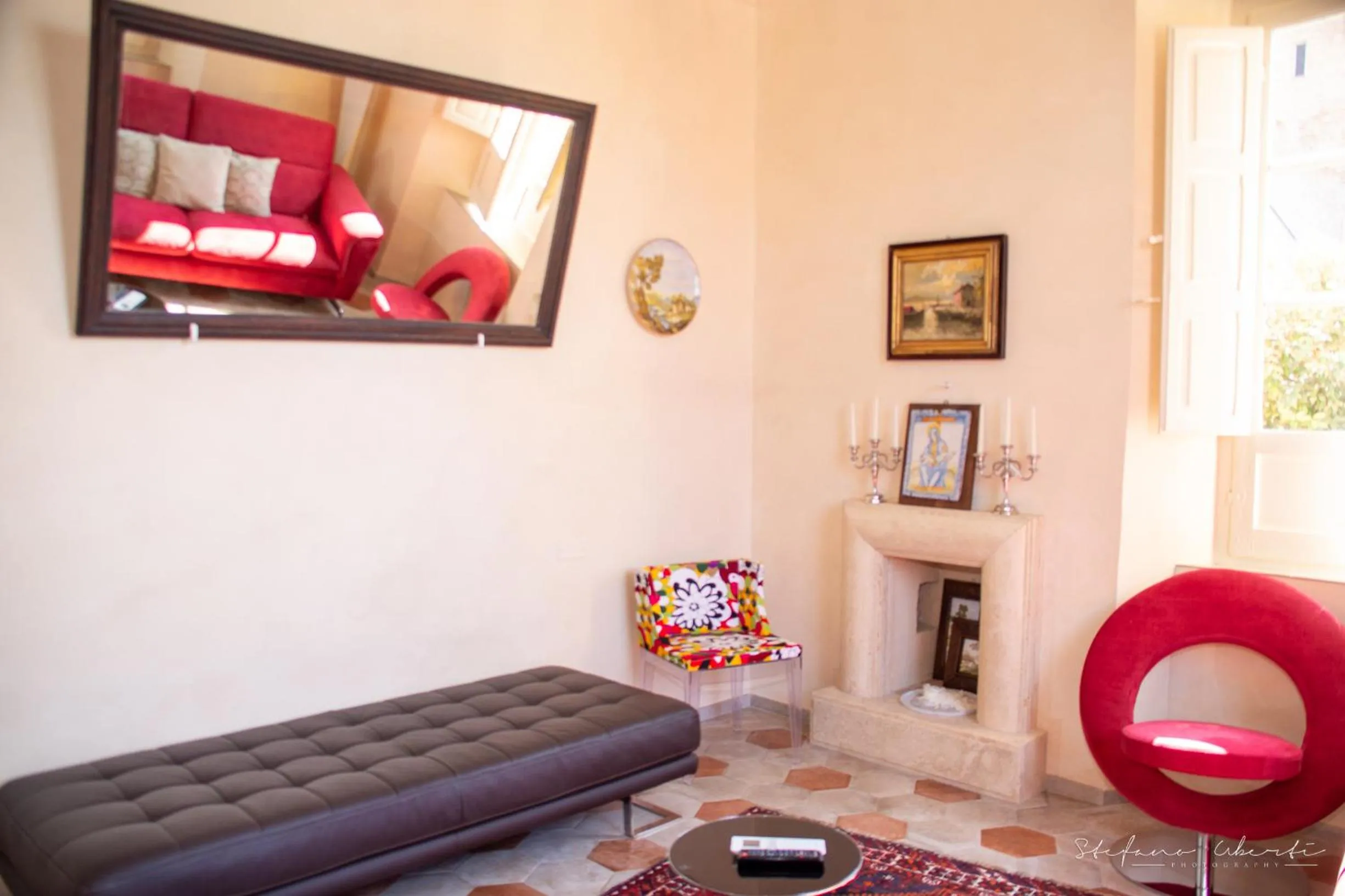 Communal lounge/ TV room in Villa Mascitti B&B Tortoreto Alto