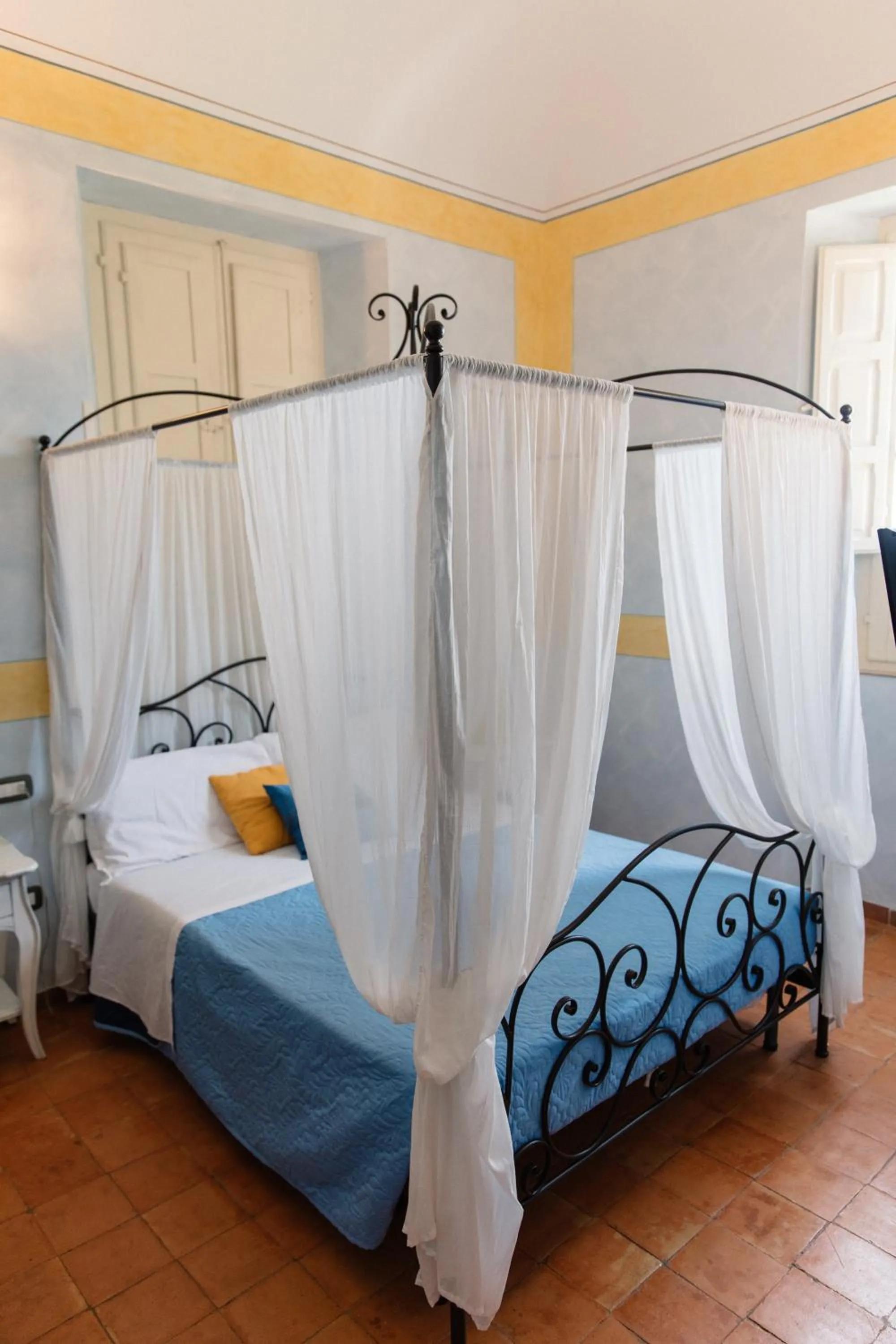 Bed in Villa Mascitti B&B Tortoreto Alto