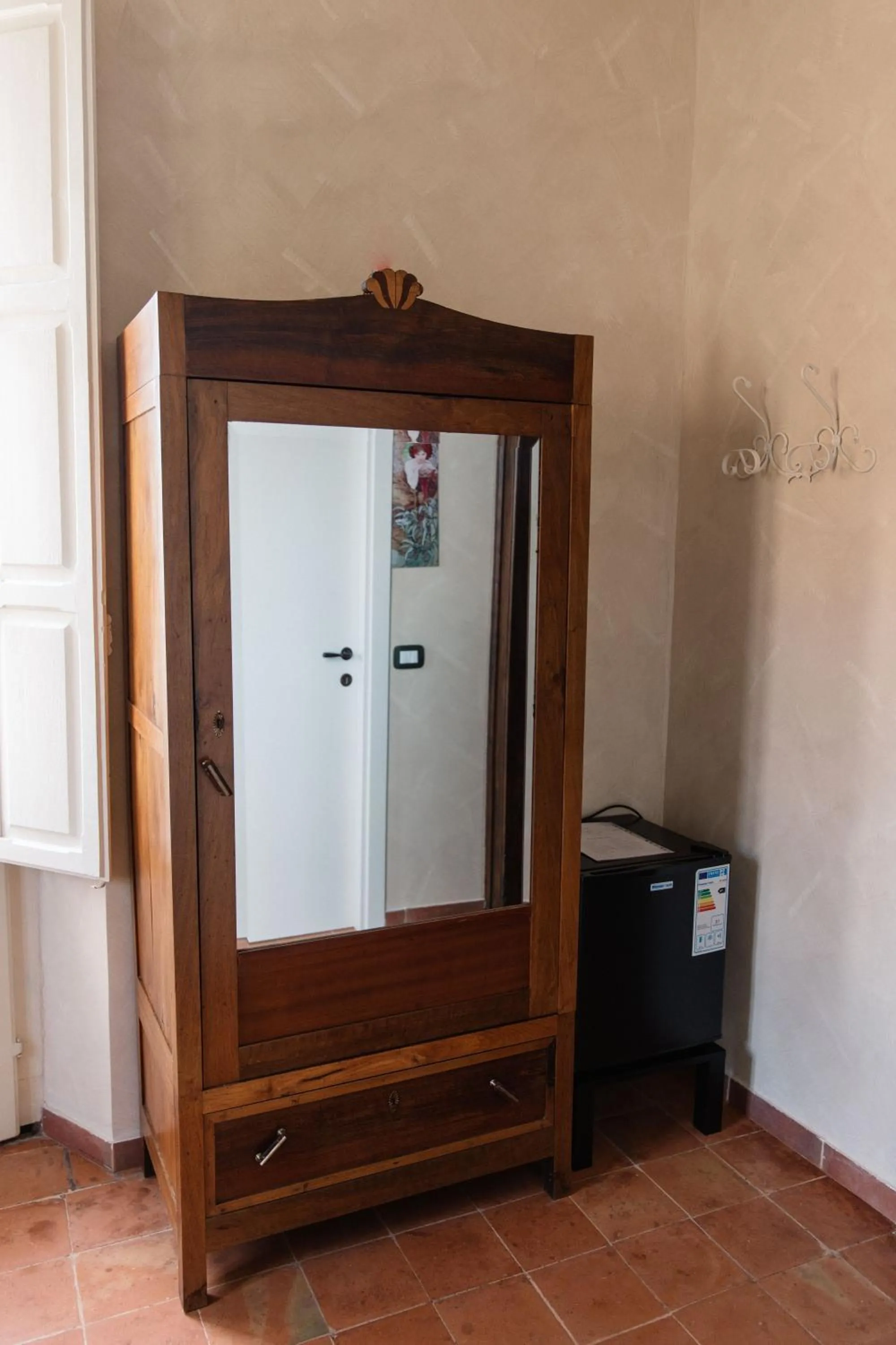 wardrobe in Villa Mascitti B&B Tortoreto Alto