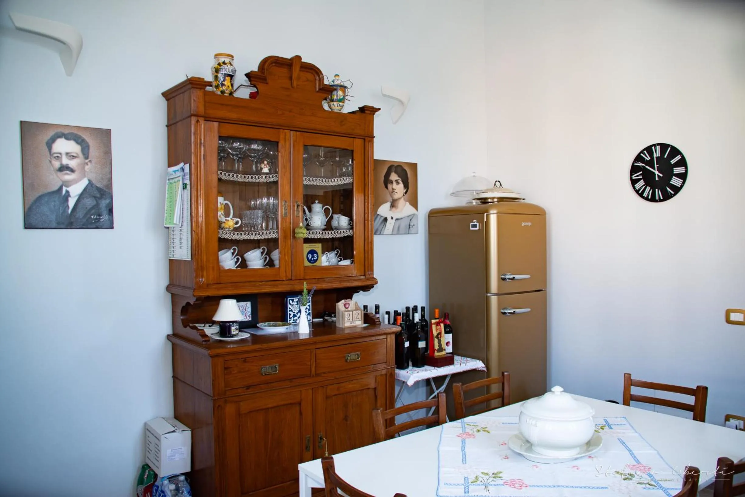 Communal kitchen in Villa Mascitti B&B Tortoreto Alto