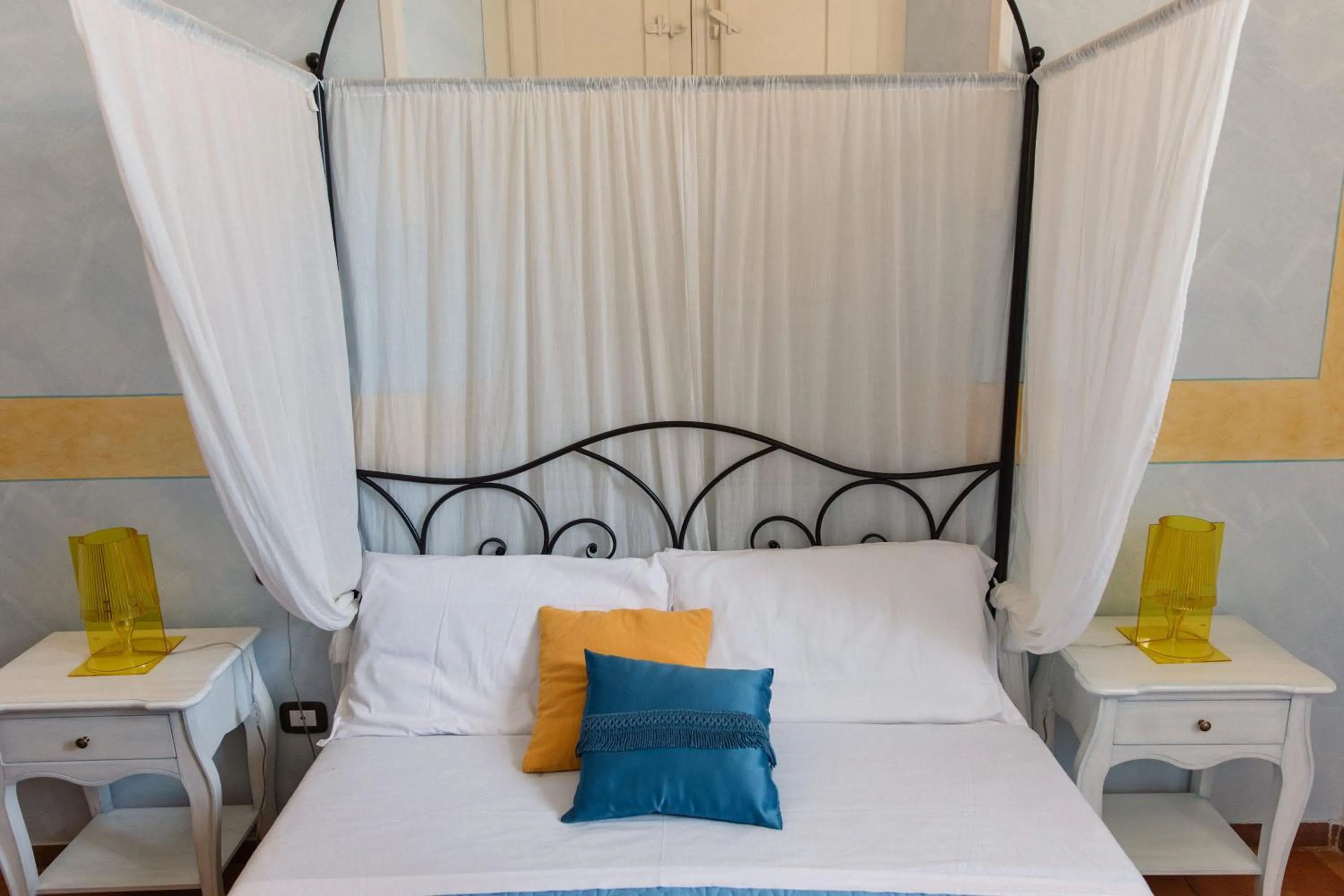 Bed in Villa Mascitti B&B Tortoreto Alto