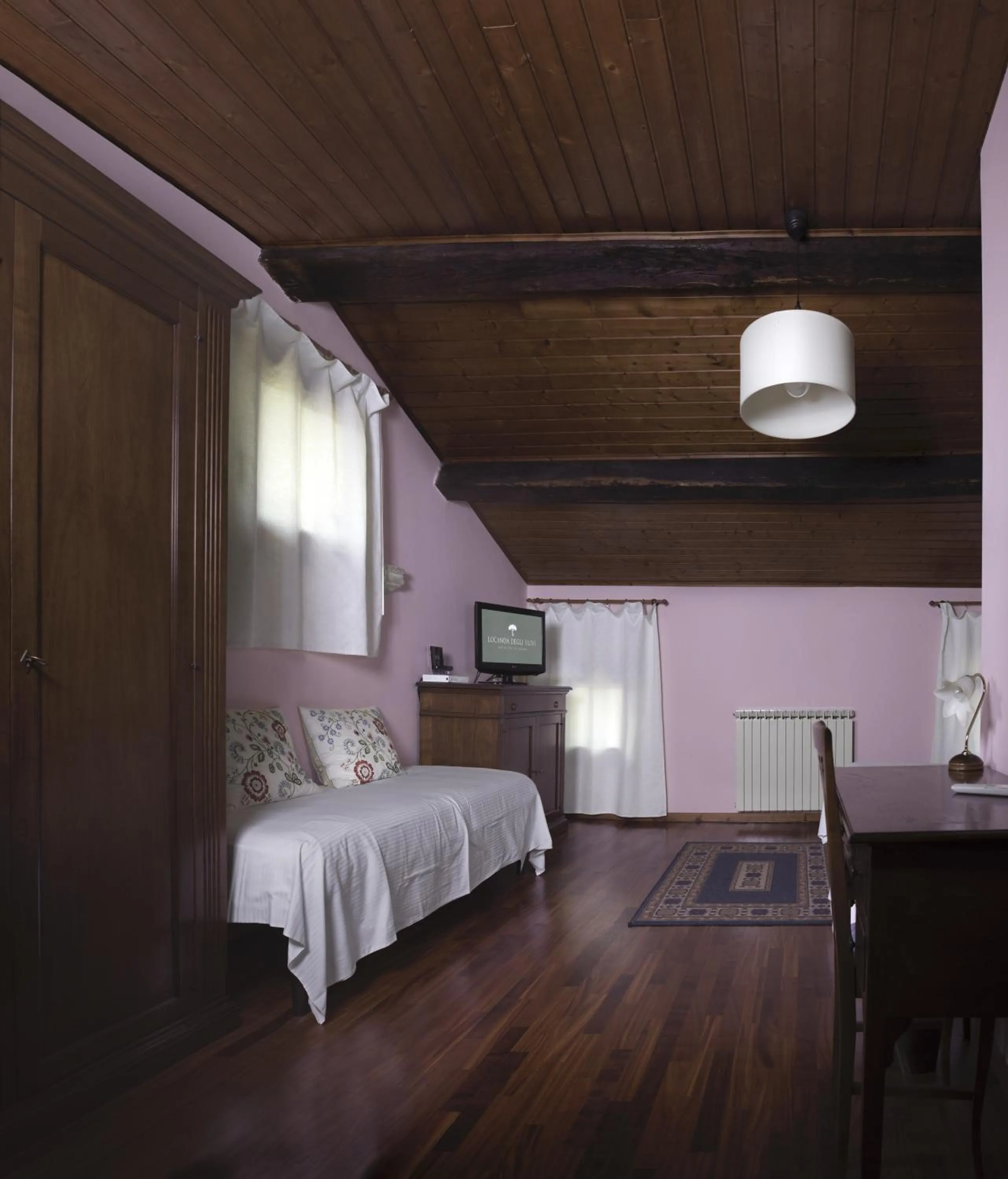 Photo of the whole room, Bed in Locanda degli Ulivi