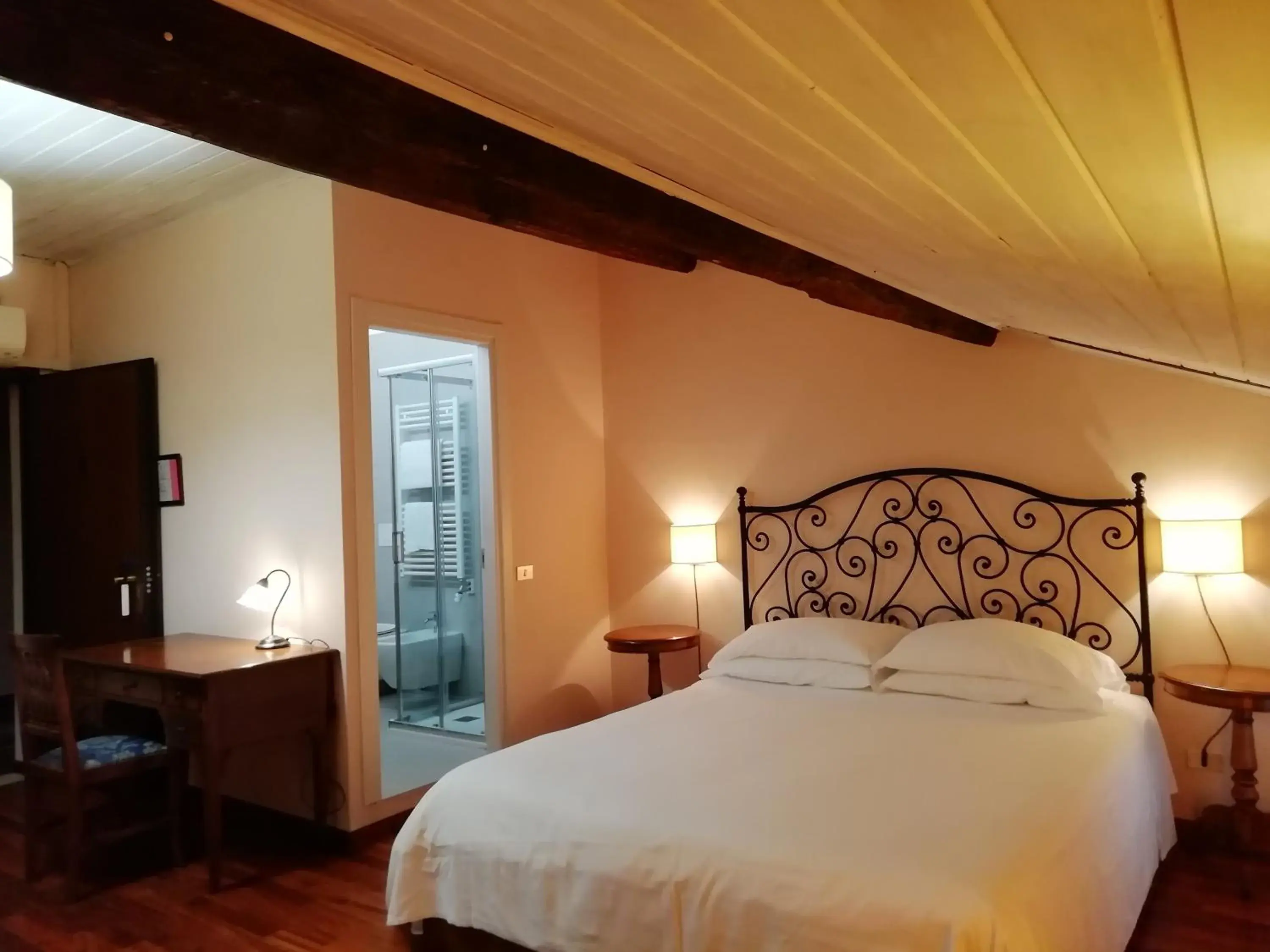 Double Room - single occupancy in Locanda degli Ulivi Double Room - single occupancy in Locanda degli Ulivi