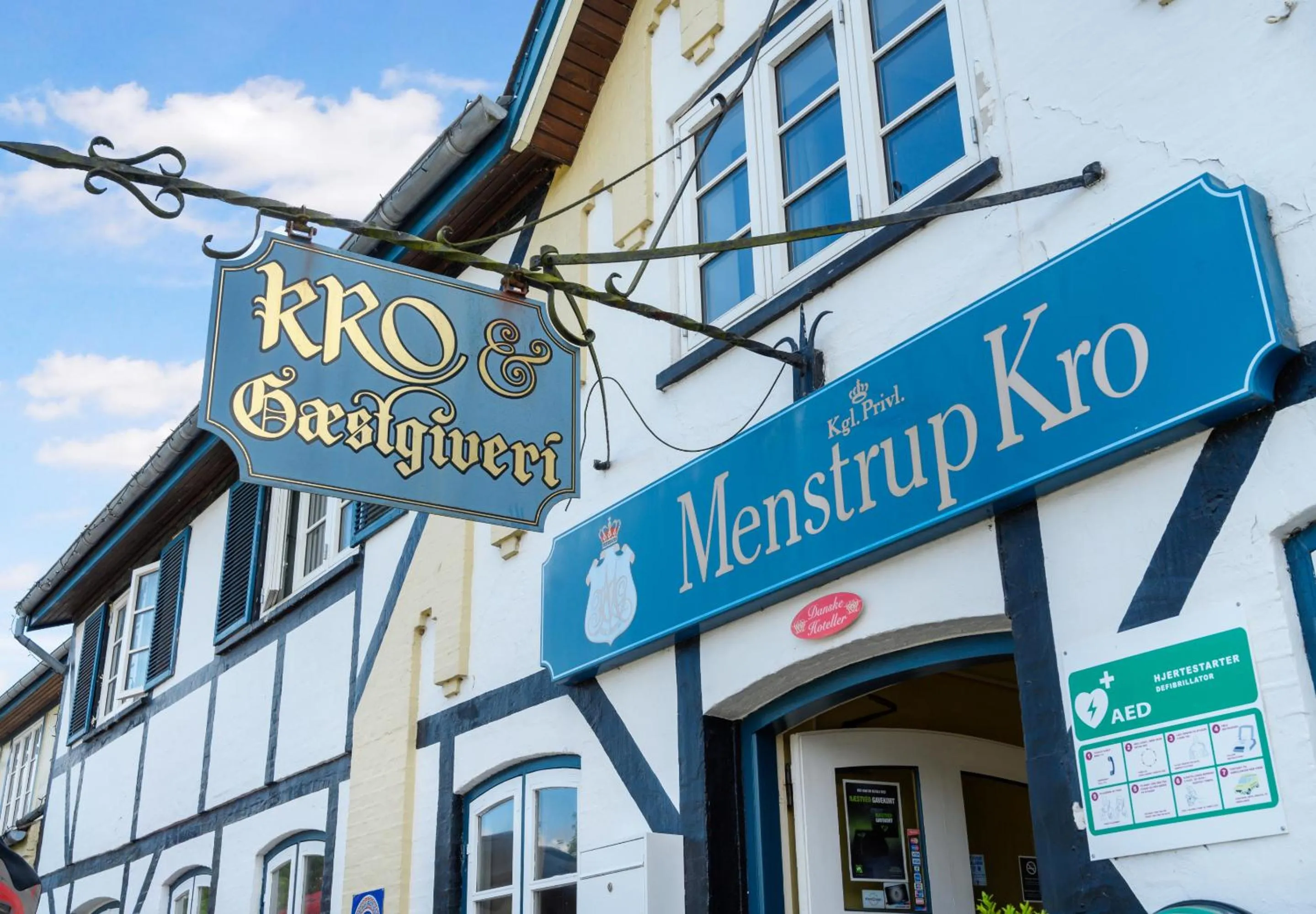 Property logo or sign in Hotel Menstrup Kro