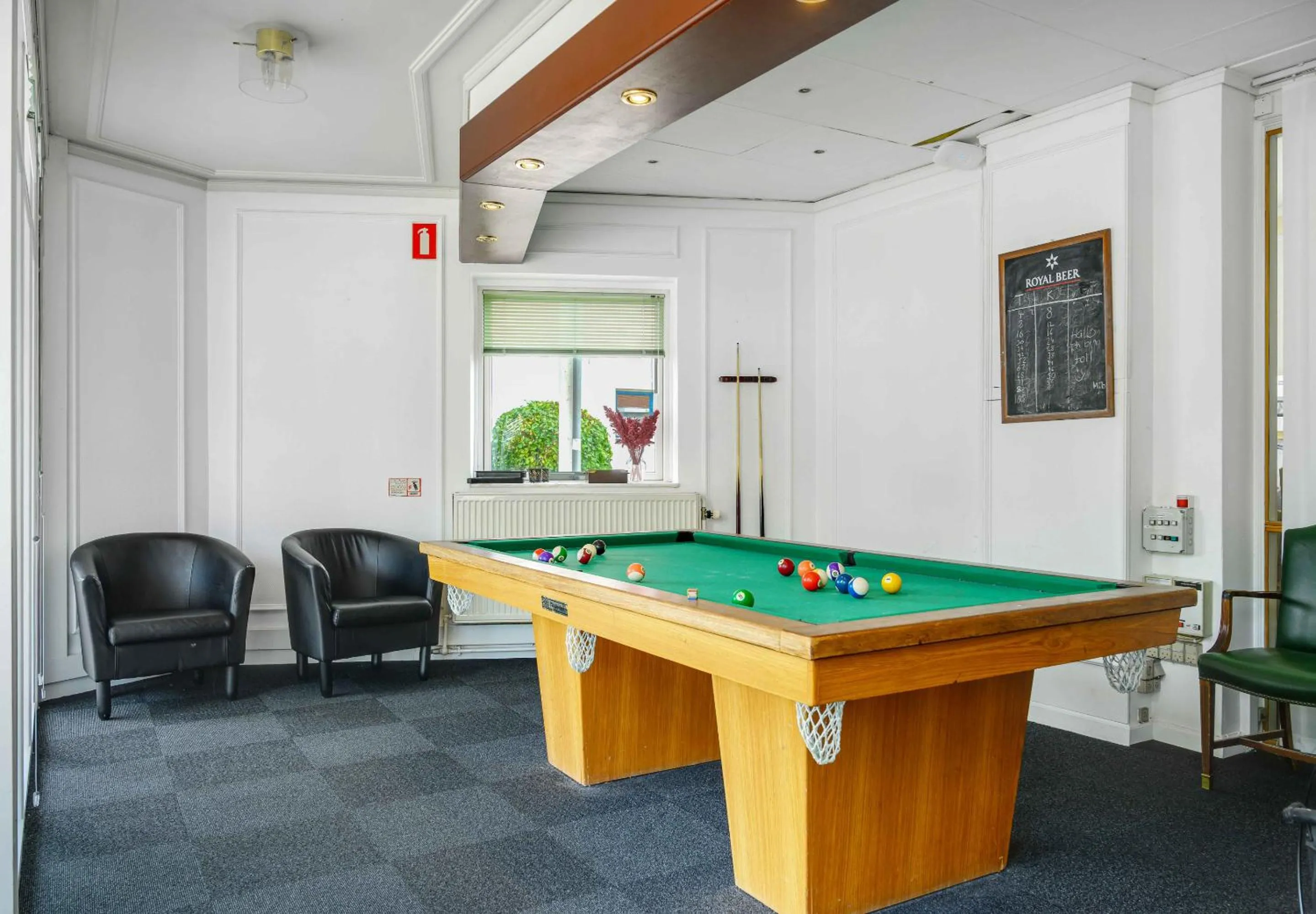 Billiard in Hotel Menstrup Kro