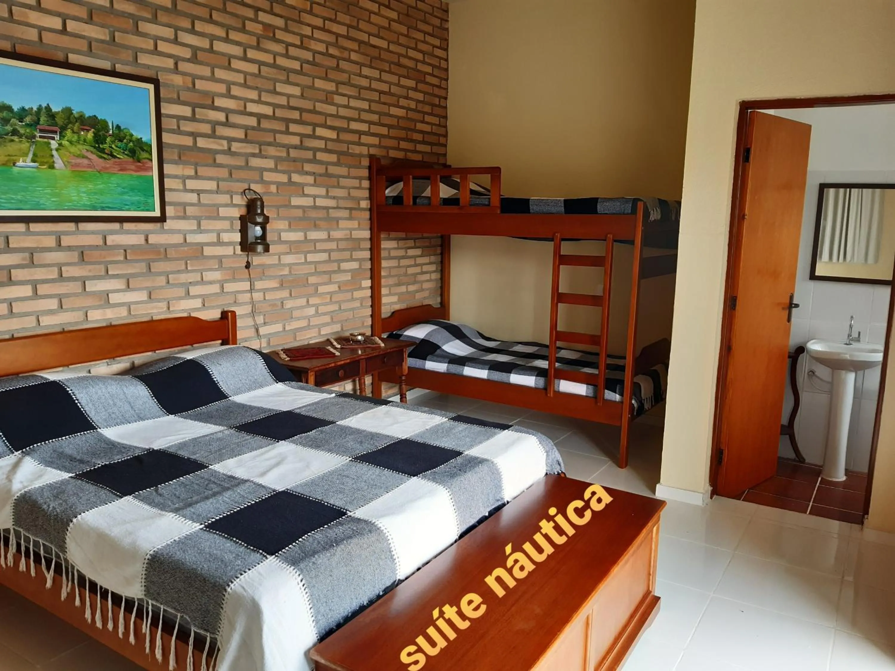 Bathroom, Bed in Chalé Karin Sampaio