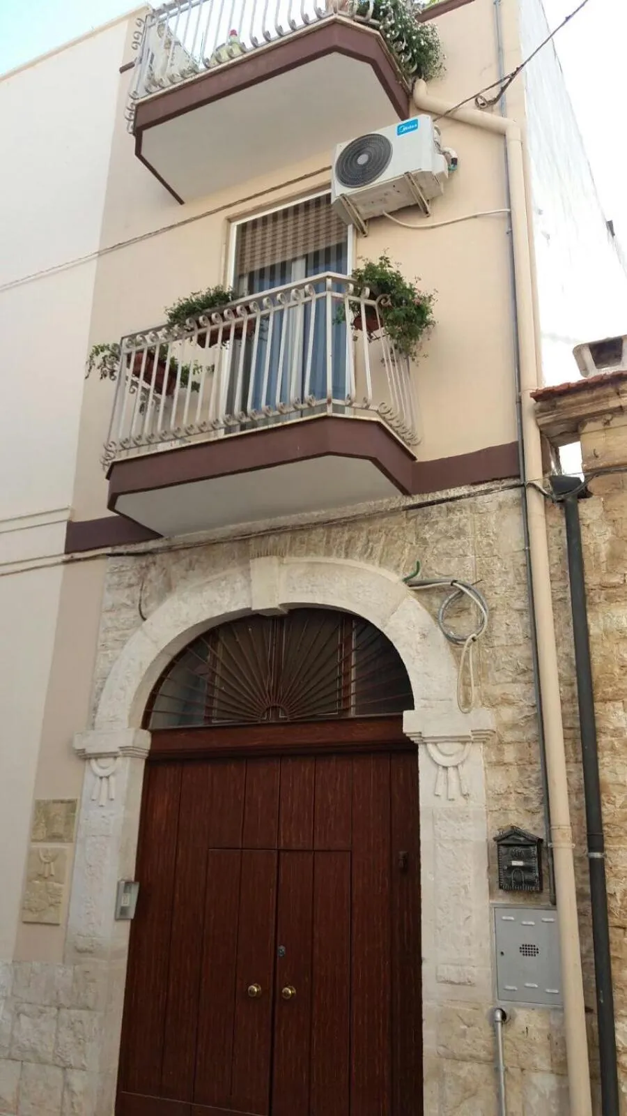 Property building in Almasol