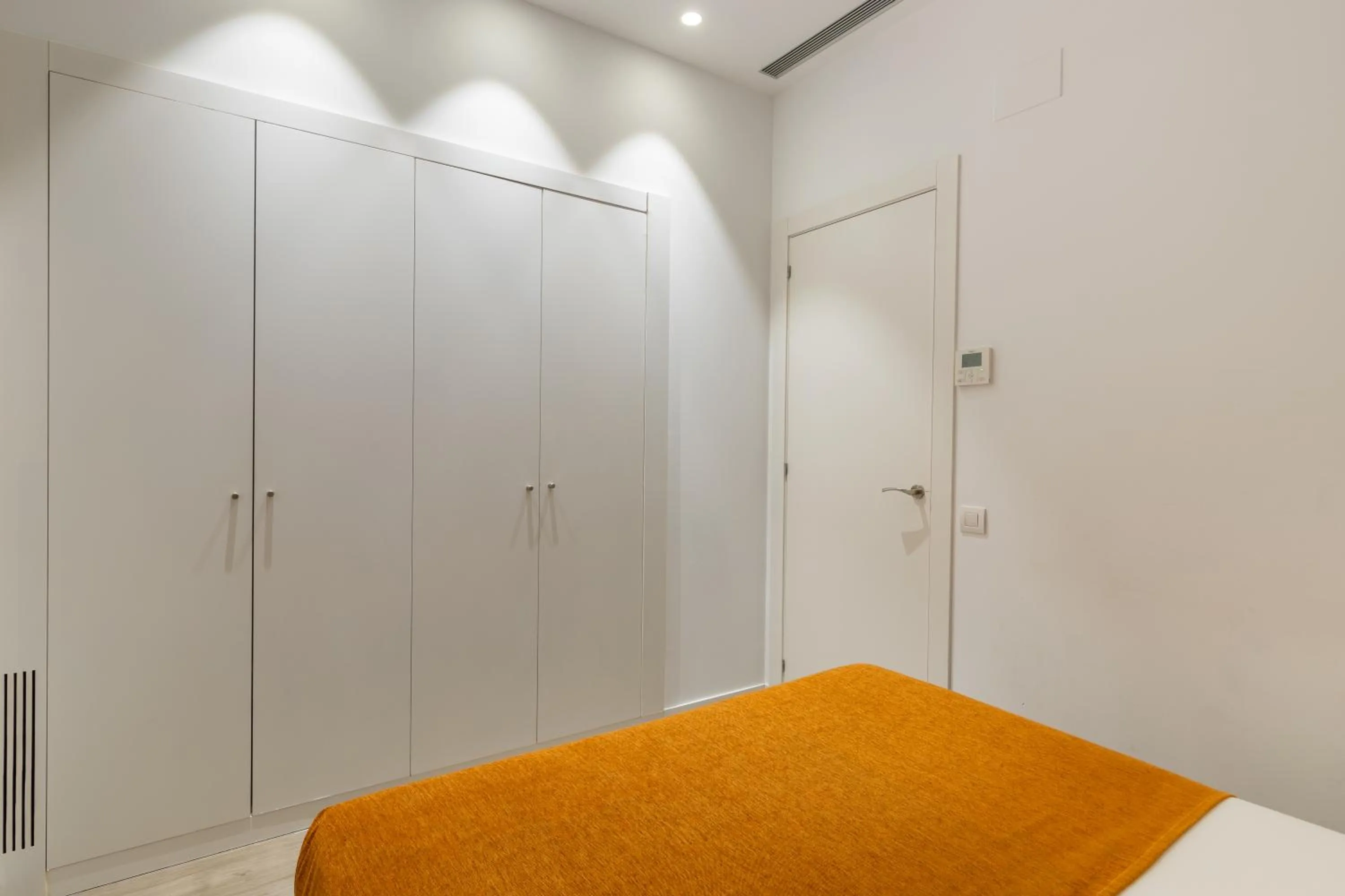 Bedroom, Bed in Cosmo Apartments Marina – Auditori