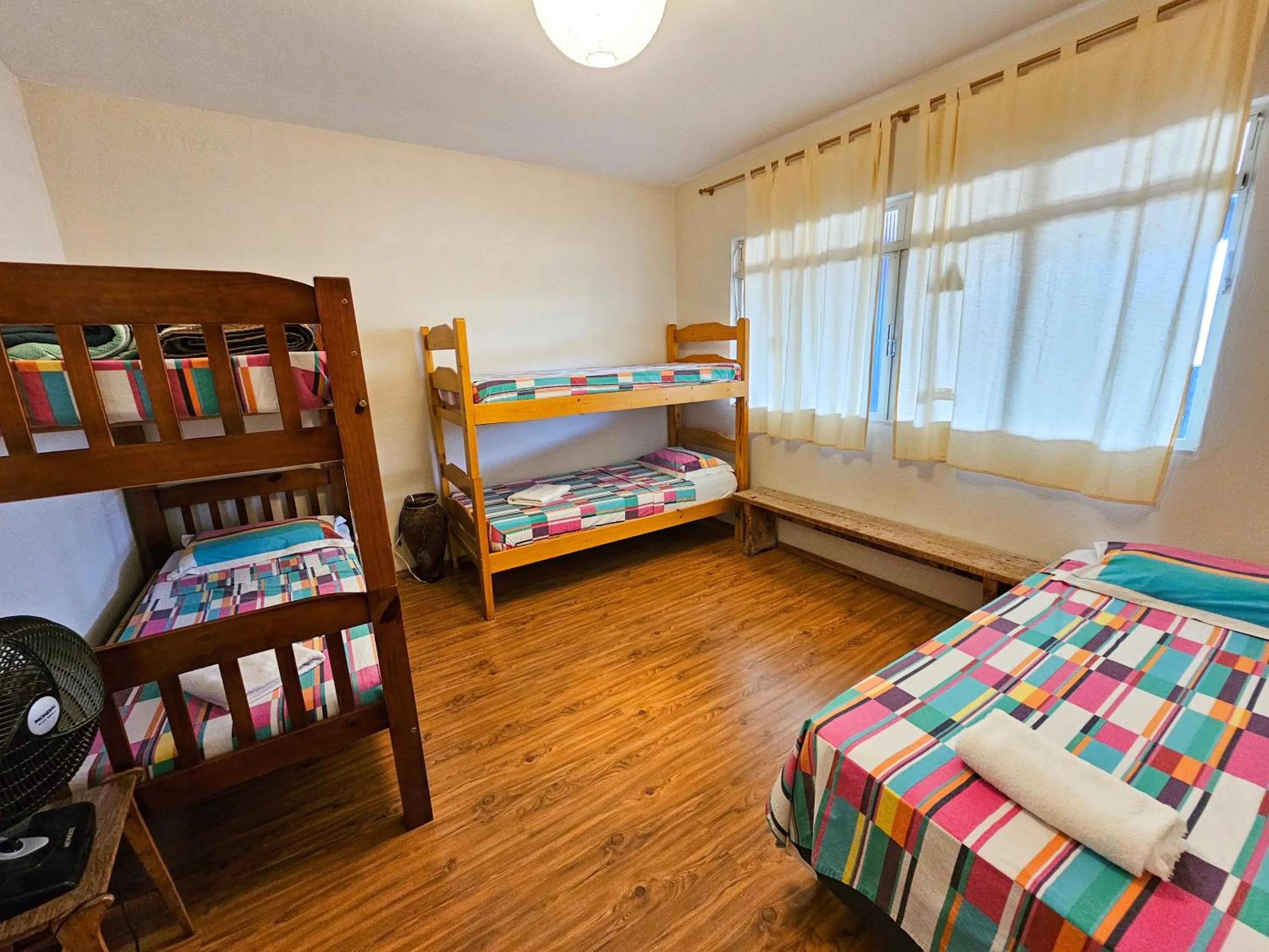 Family Room with Shared Bathroom in Atalho Guest House