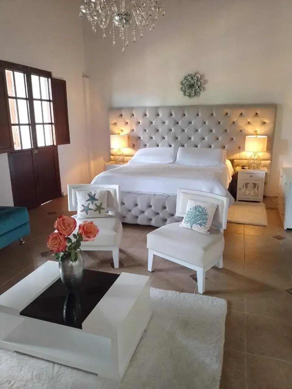 King Suite with Spa Bath in Hotel Colonial Andino - Parque principal de Pitalito King Suite with Spa Bath in Hotel Colonial Andino - Parque principal de Pitalito