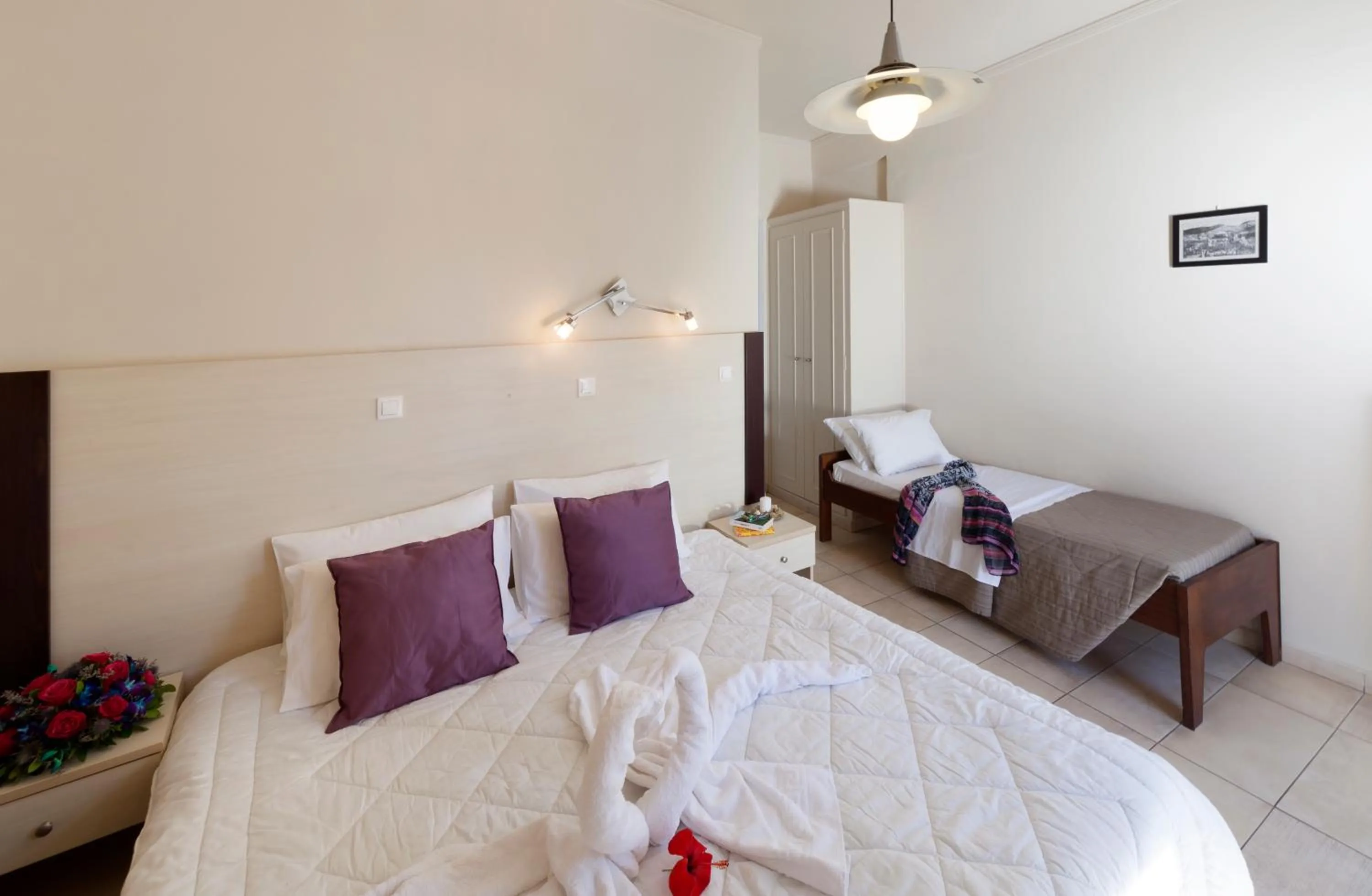 Bed in Francoise Hotel