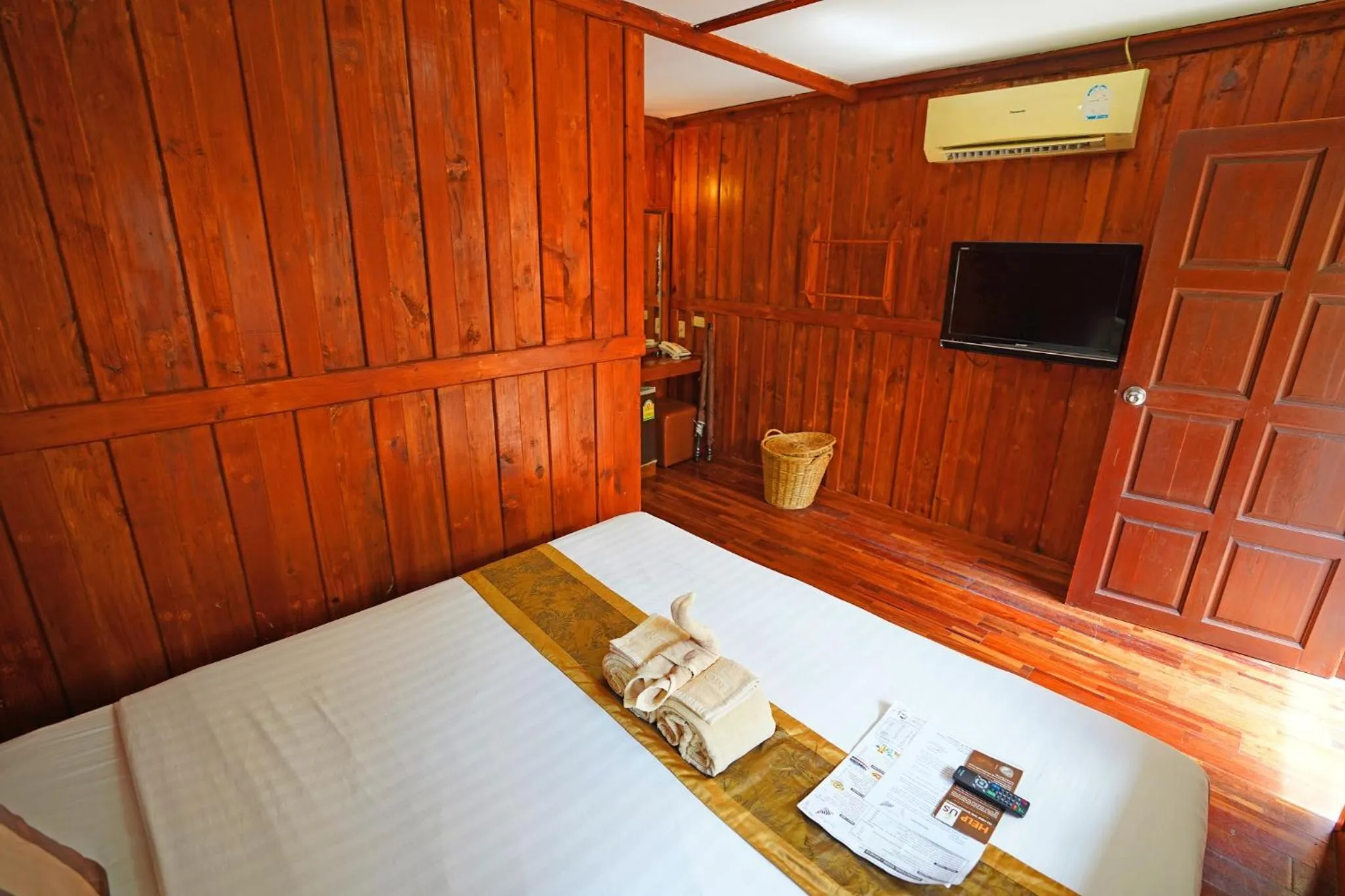 TV and multimedia, Bed in Bundhaya Resort