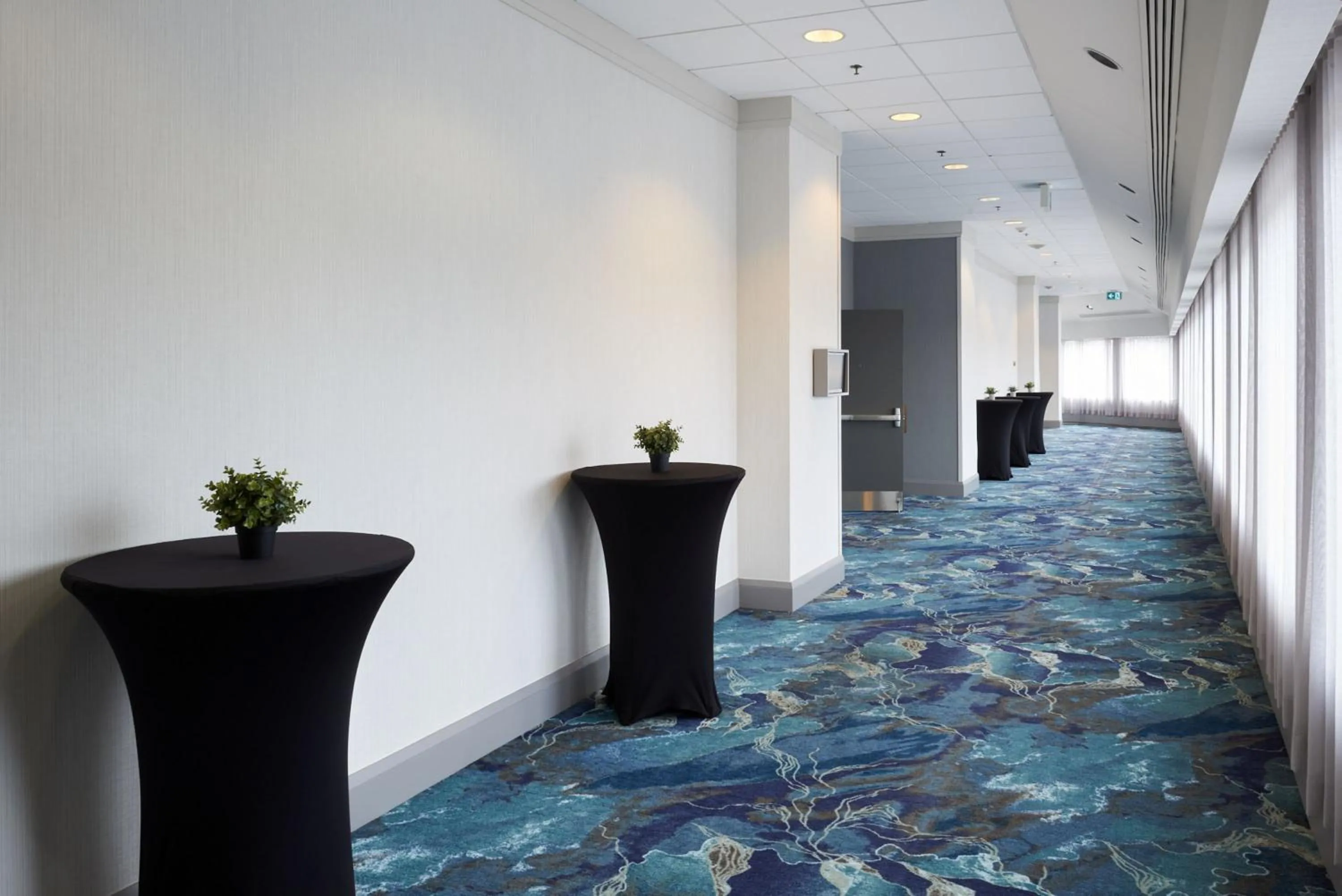 Meeting/conference room in Holiday Inn & Suites Ottawa Kanata by IHG