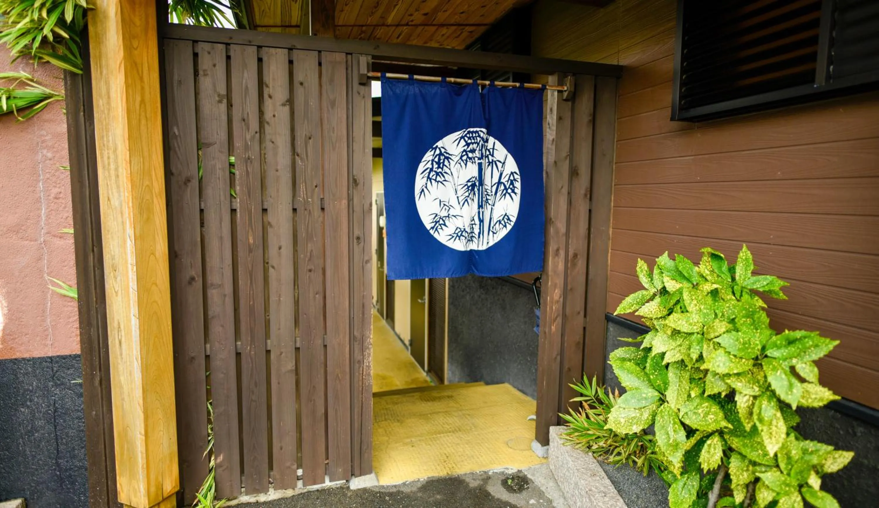 Kamegawa Onsen HATAGO Yuyu