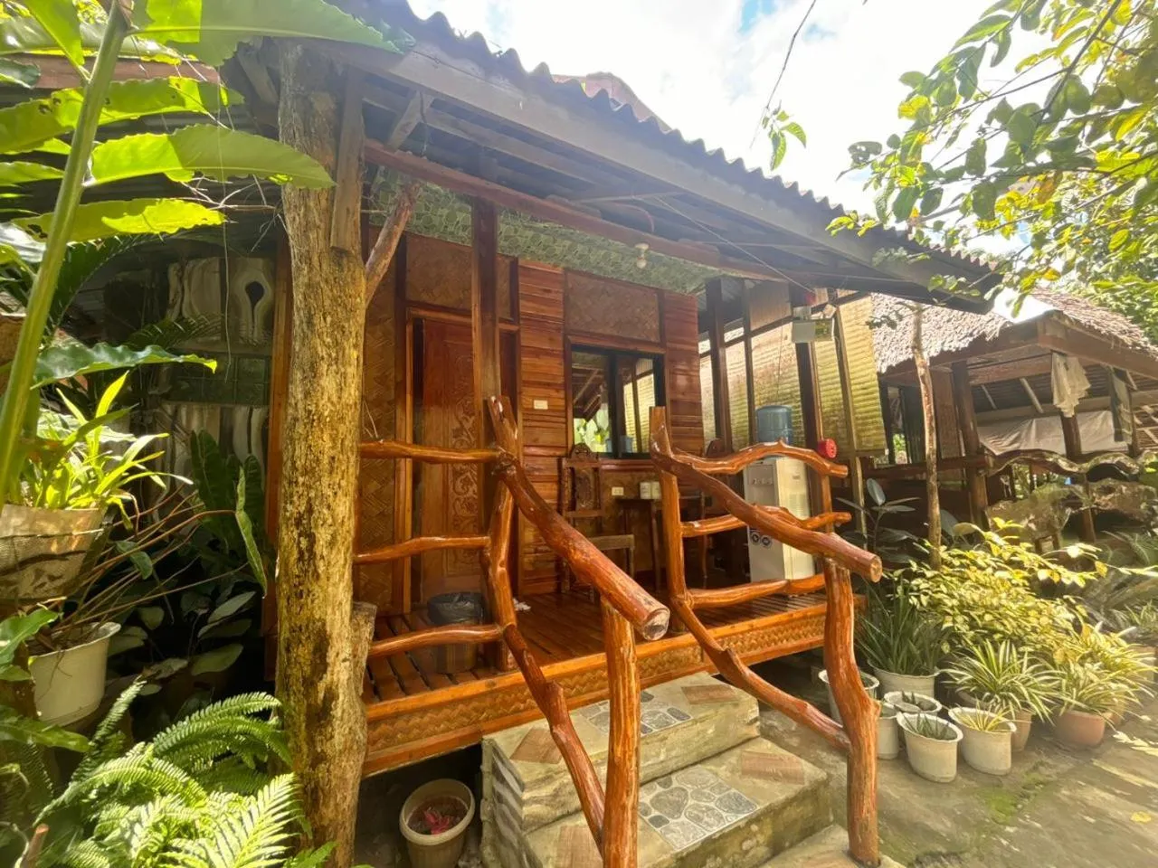 BING-VICE Tourist Inn