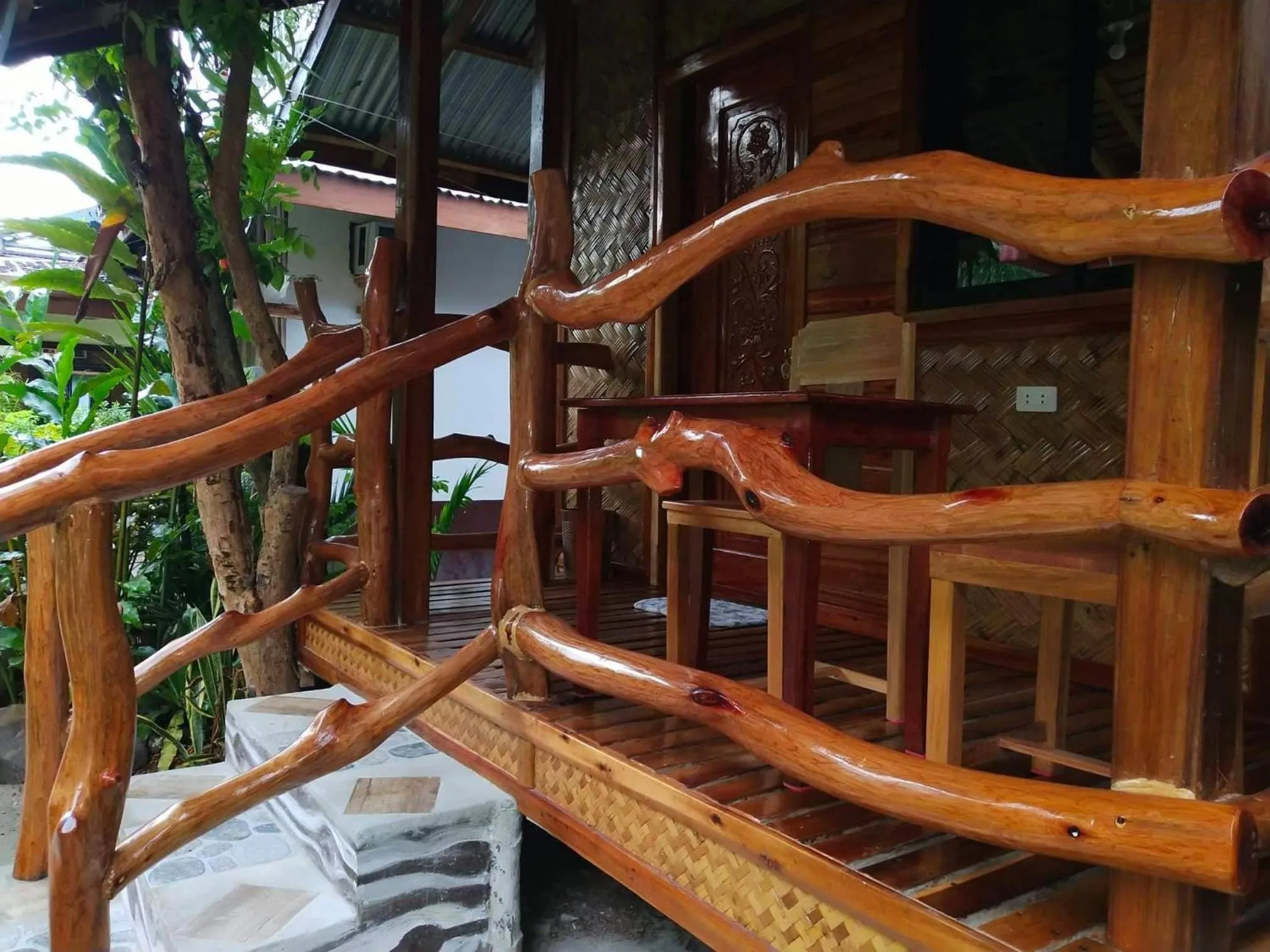 BING-VICE Tourist Inn