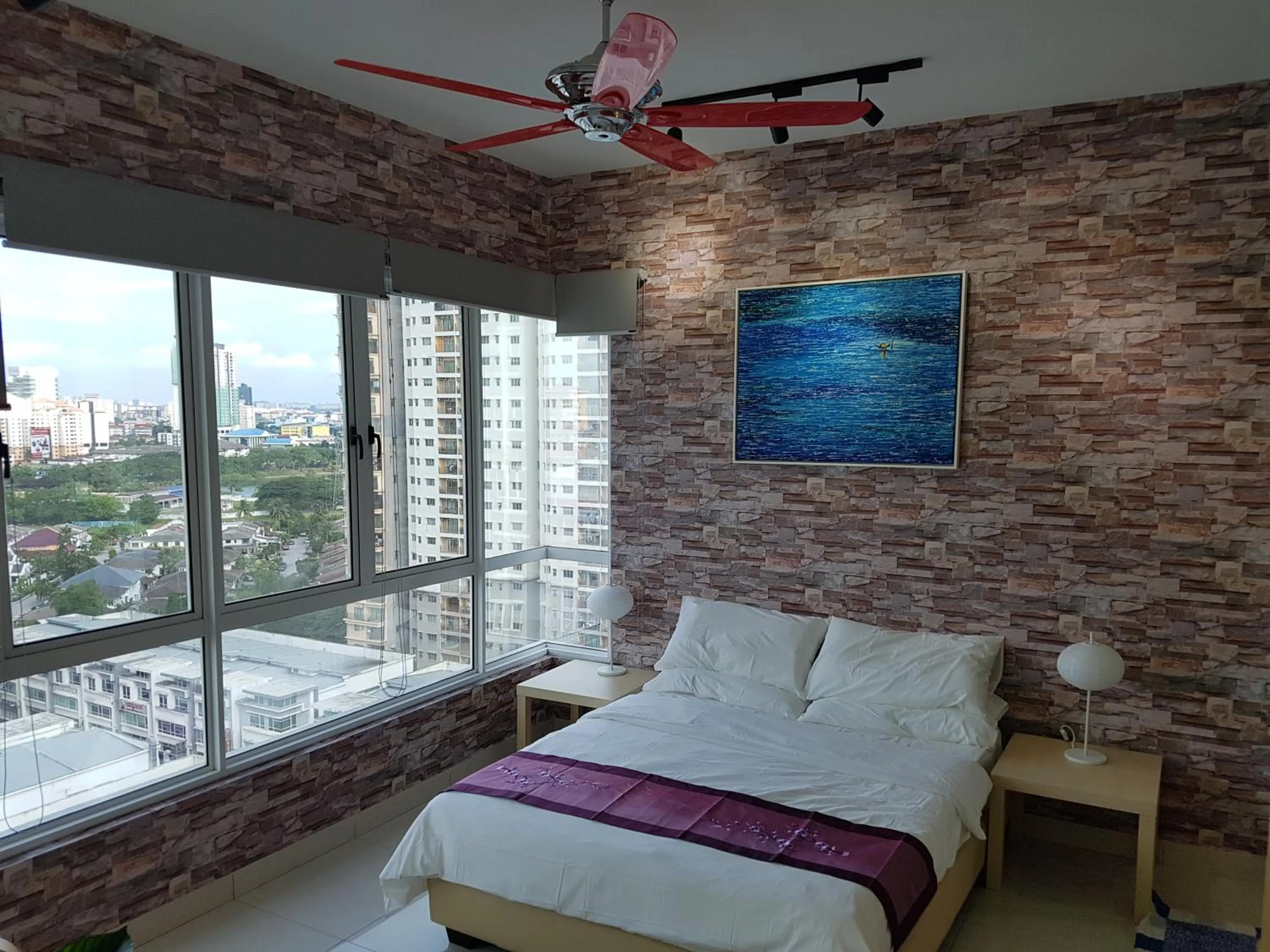 Bed in Garden Apartment at Zenith