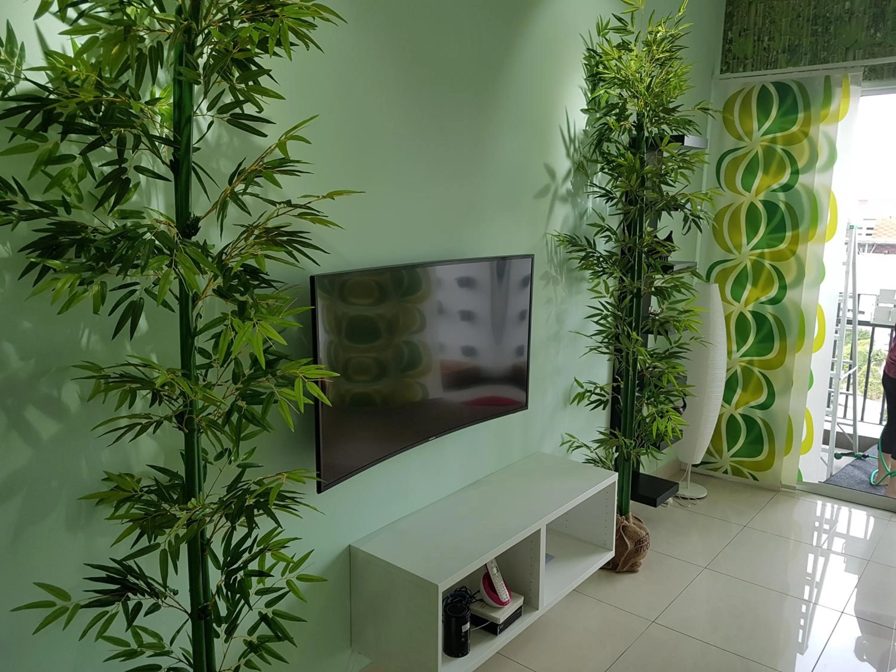 Garden Apartment at Zenith