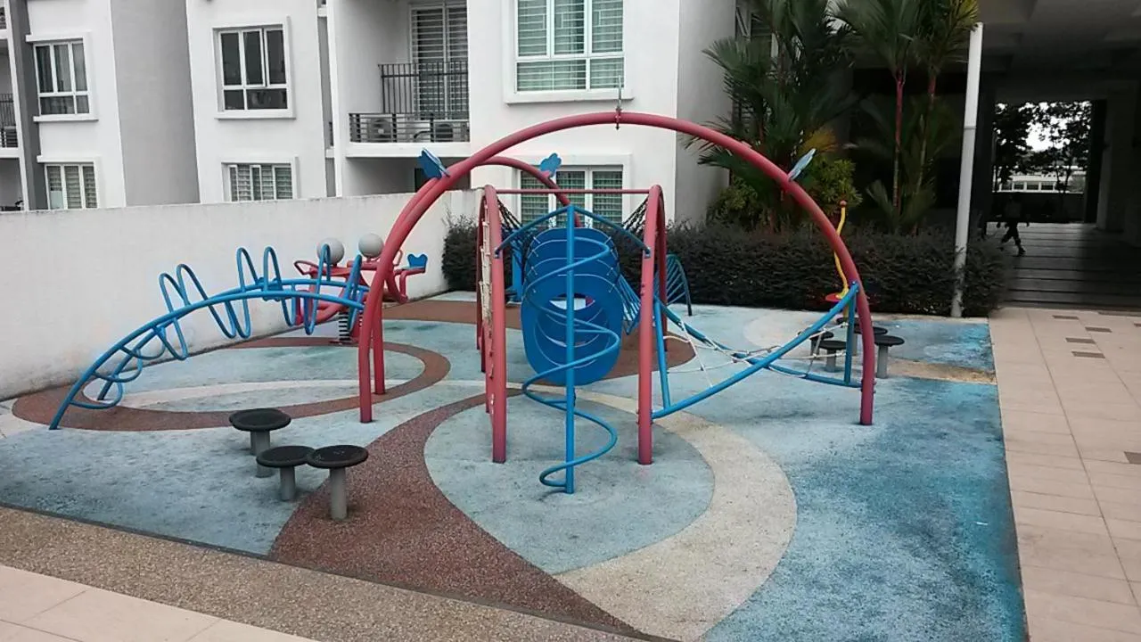 Area and facilities in Garden Apartment at Zenith