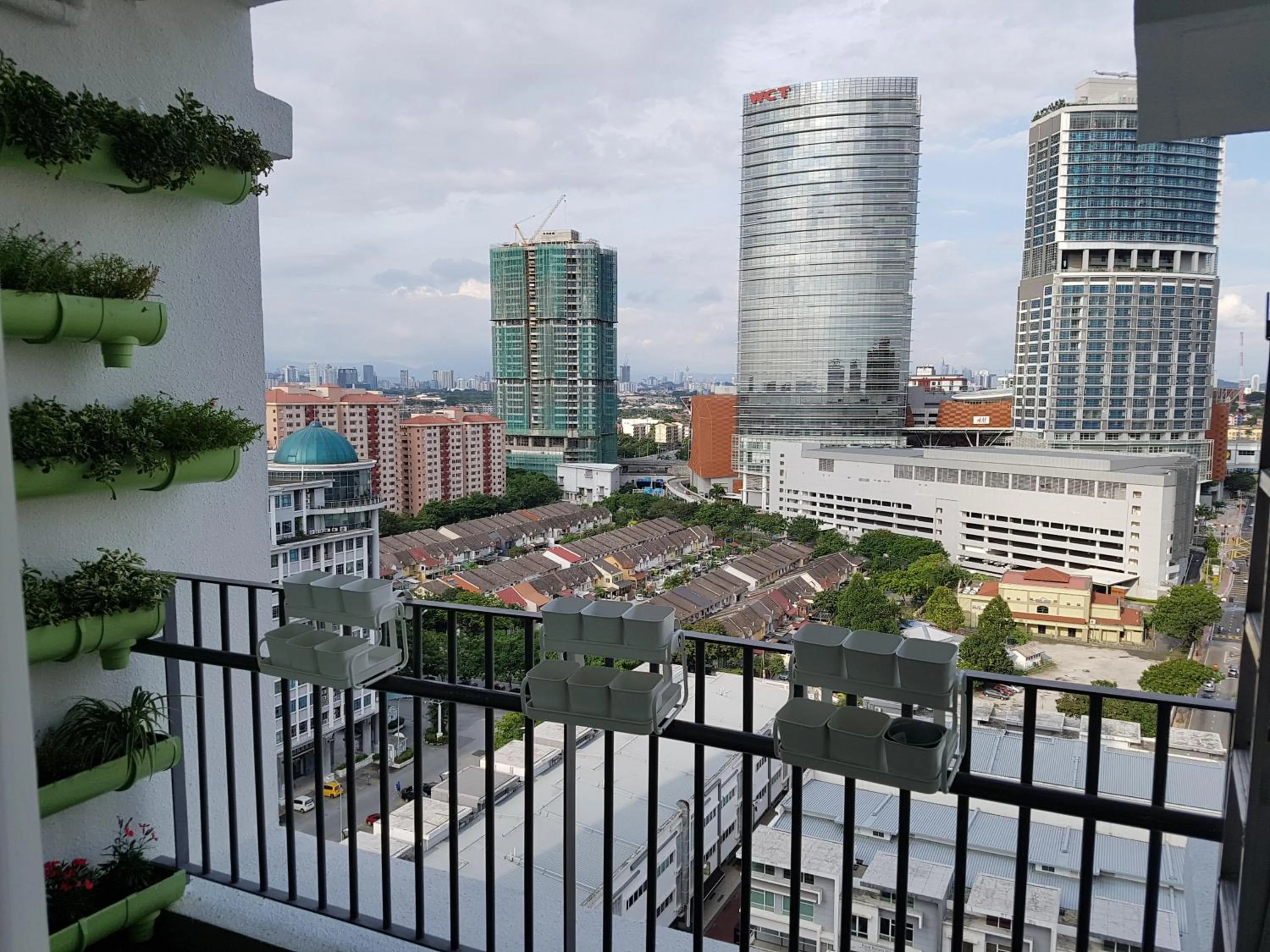 Garden Apartment at Zenith