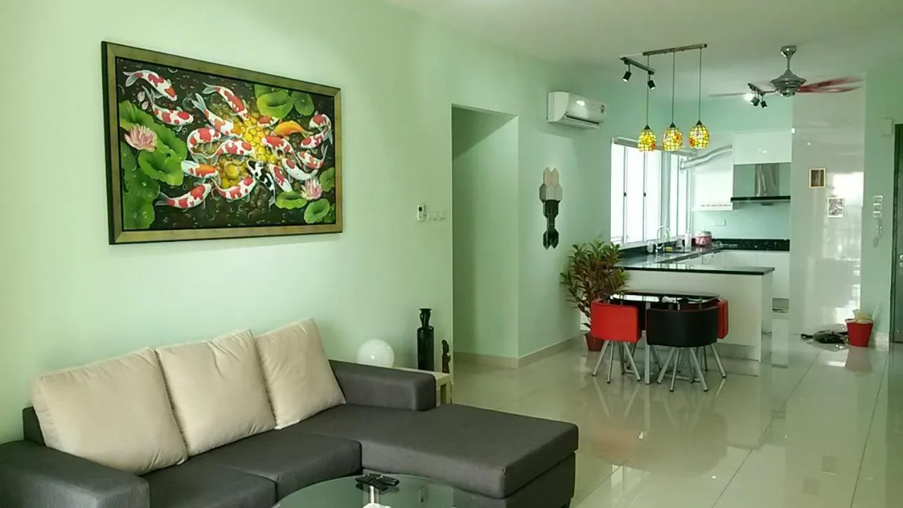 Garden Apartment at Zenith