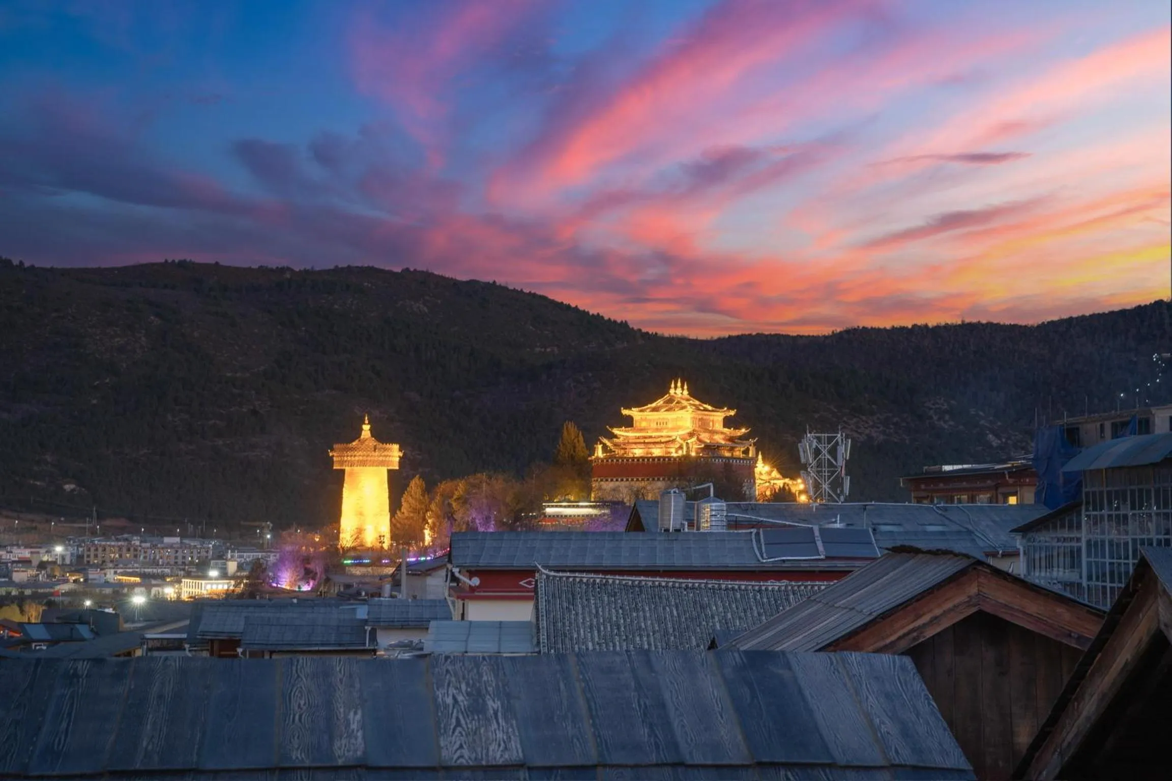 Shangri-La Karesansui Hotel