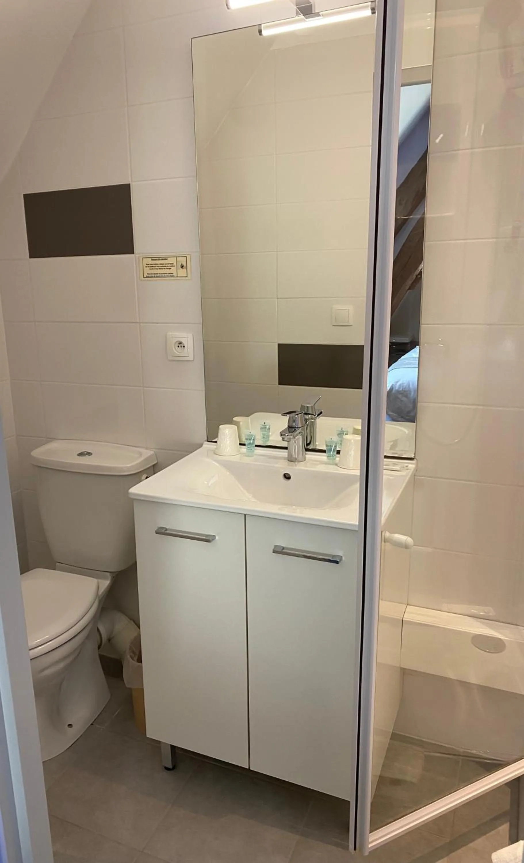 Toilet in Hostellerie Du Chateau