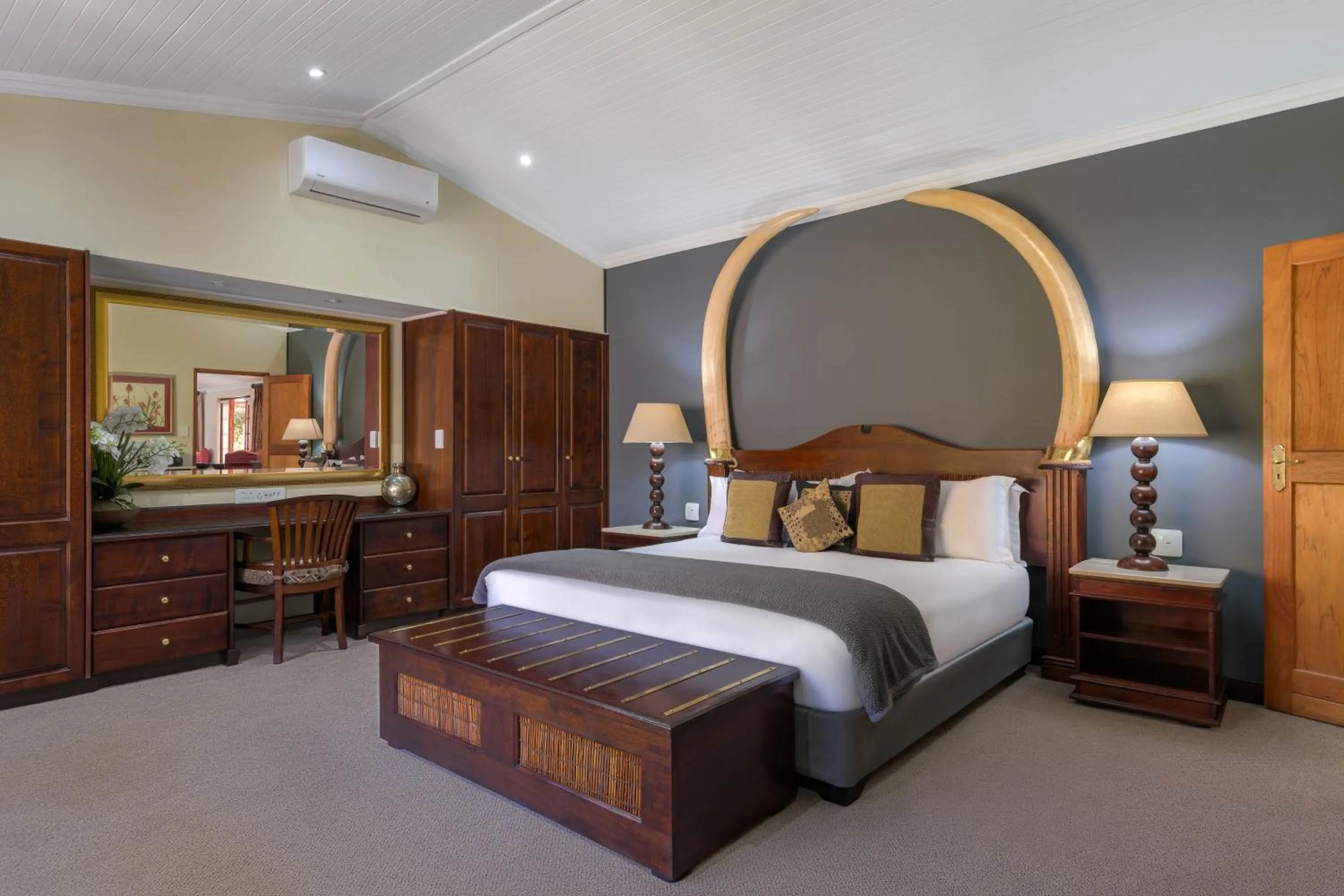 Bedroom, Bed in Protea Hotel by Marriott Polokwane Ranch Resort