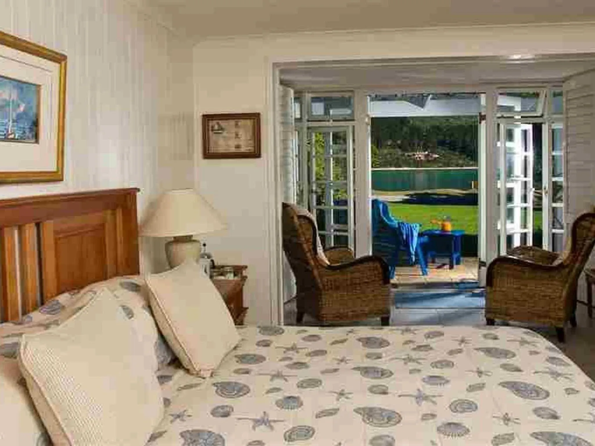 Day, Bed in The Knysna Belle Guest House