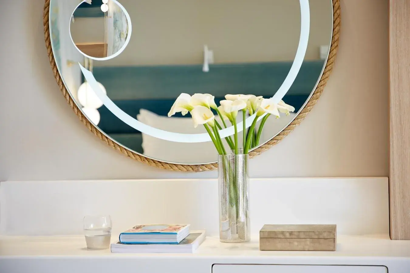 Garden view in Anthemus Sea Beach Hotel and Spa Garden view in Anthemus Sea Beach Hotel and Spa