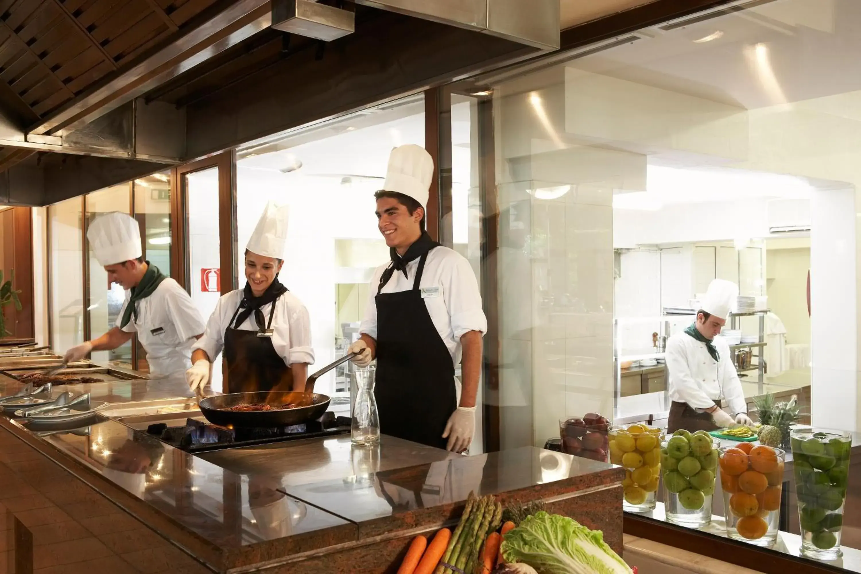 Restaurant/places to eat in Anthemus Sea Beach Hotel and Spa Restaurant/places to eat in Anthemus Sea Beach Hotel and Spa