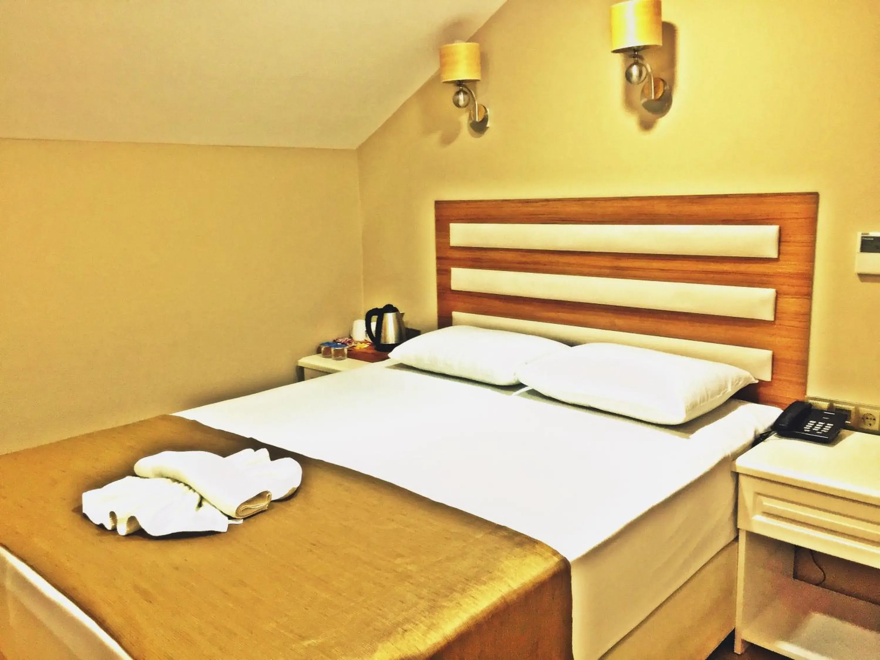 Bed in Feza Otel Bed in Feza Otel