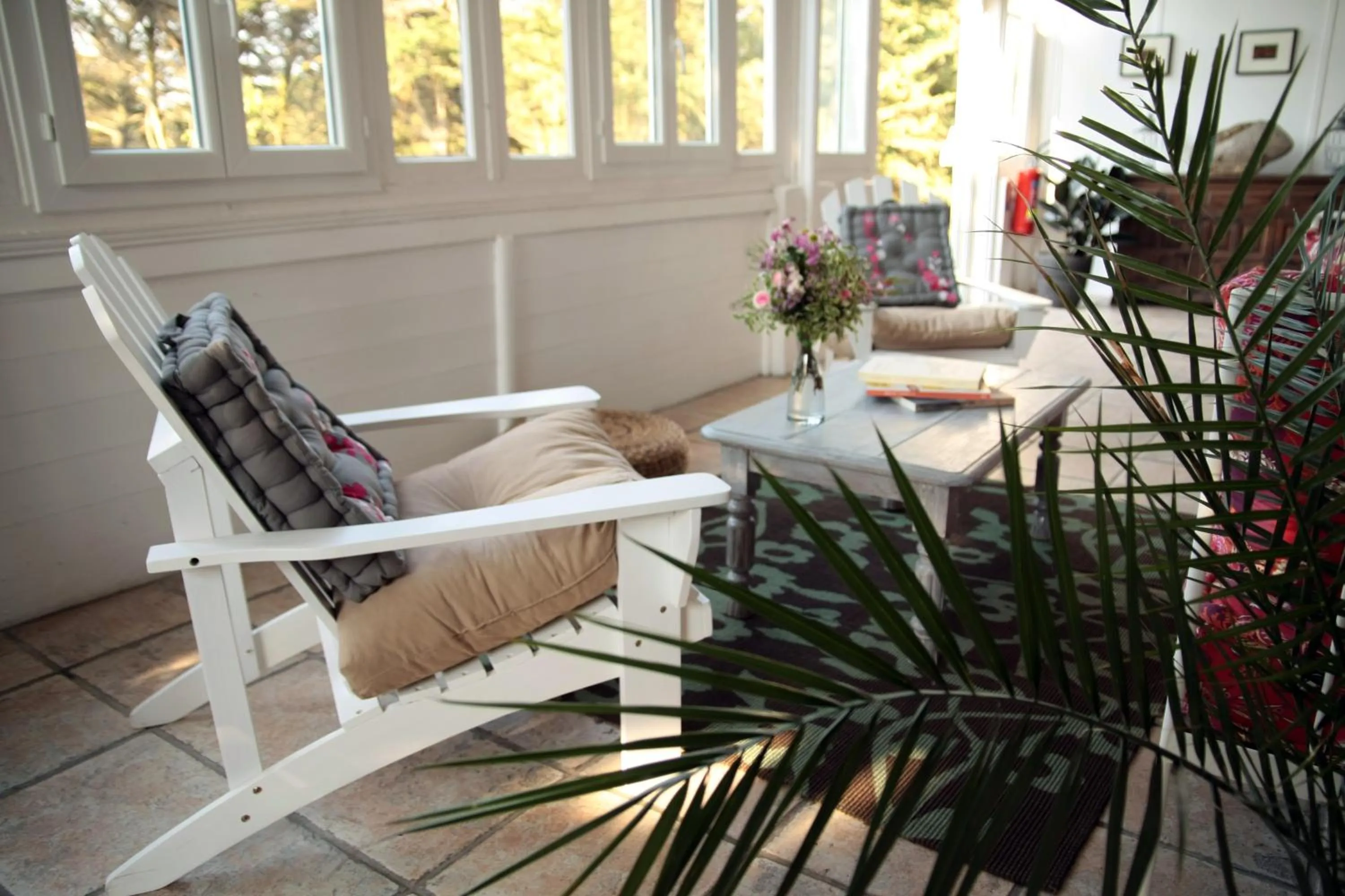 Lounge or bar in Hôtel Des Deux Mers