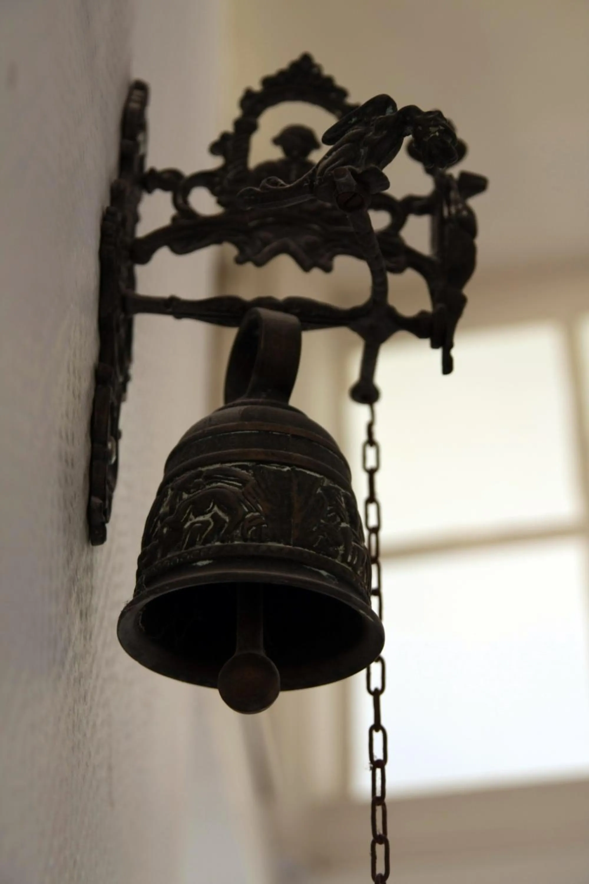 Decorative detail in Hôtel Des Deux Mers