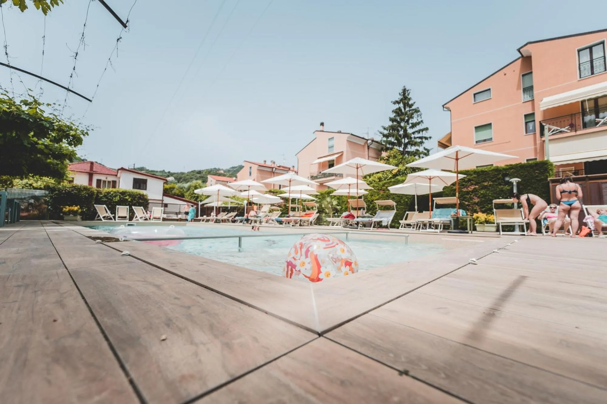 Swimming pool in Residence Holidays